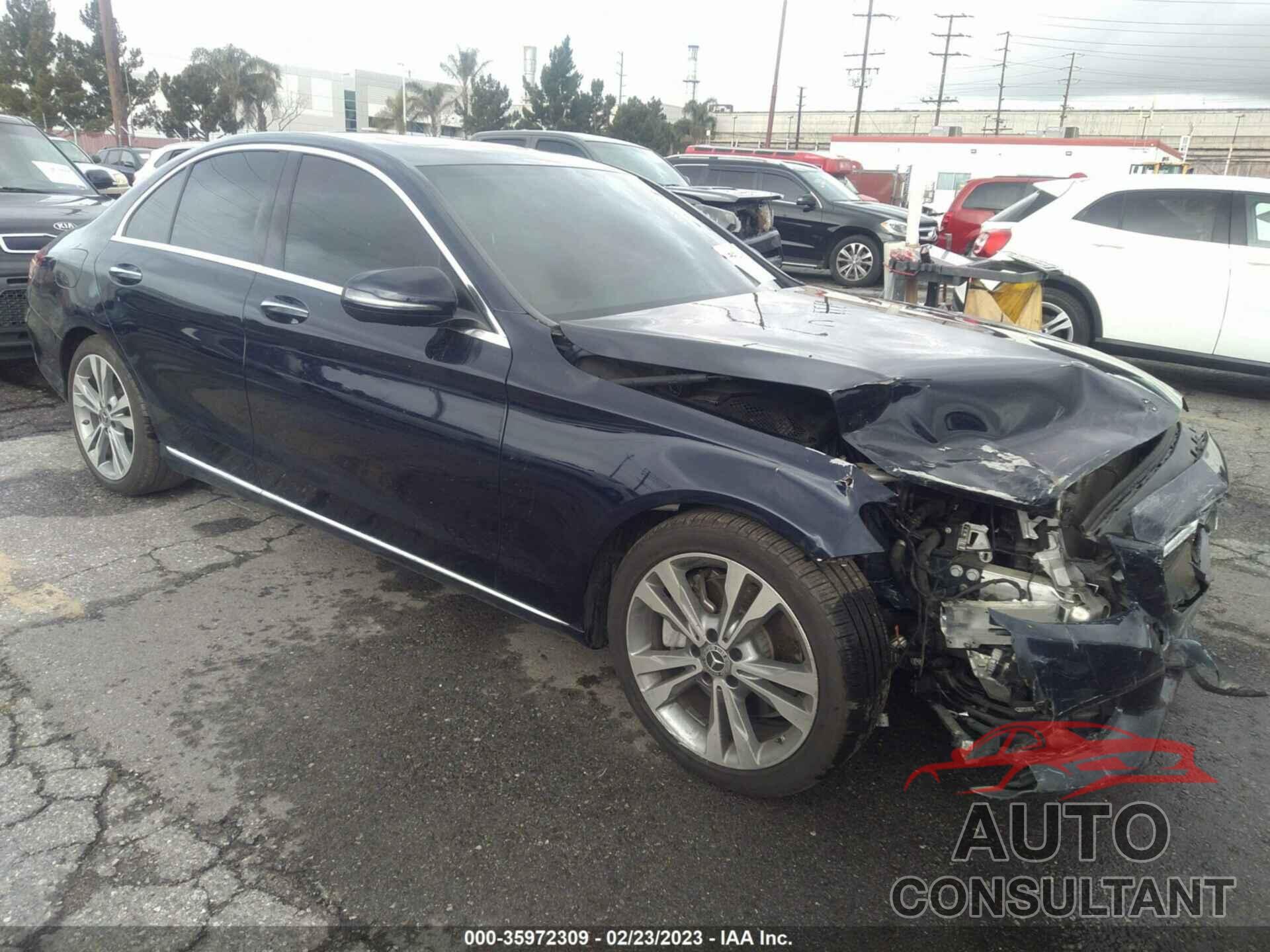 MERCEDES-BENZ C-CLASS 2018 - 55SWF4JB4JU268034