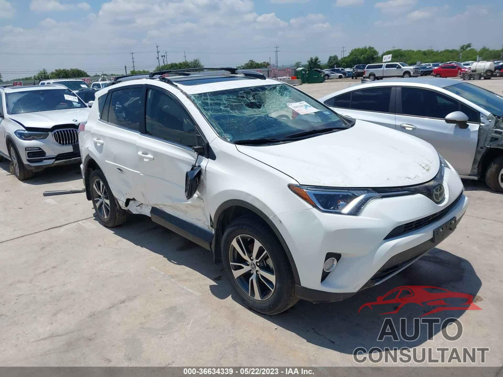 TOYOTA RAV4 2018 - JTMWFREV6JJ752055