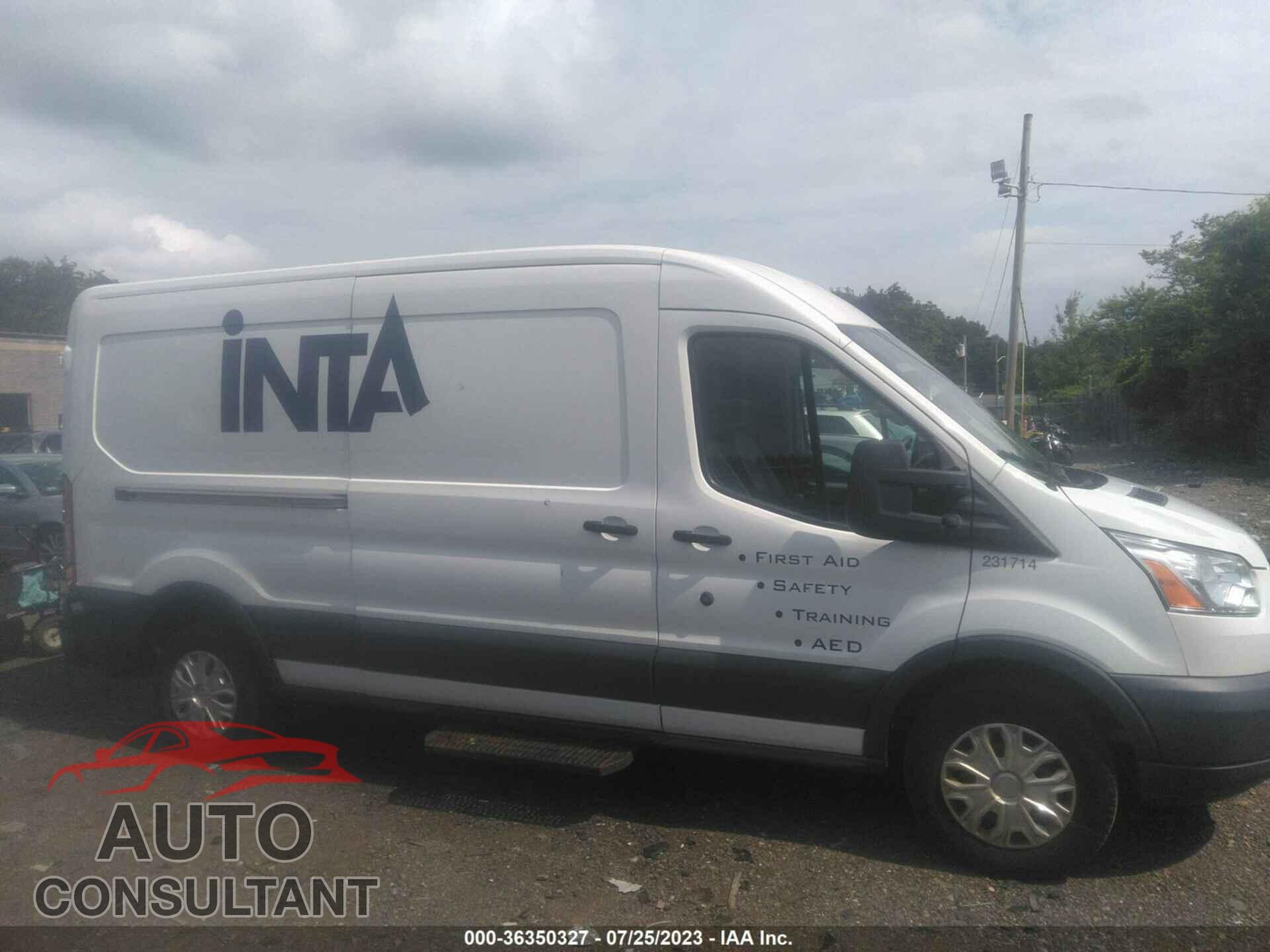 FORD TRANSIT-150 2017 - 1FTYE2CM3HKA31435