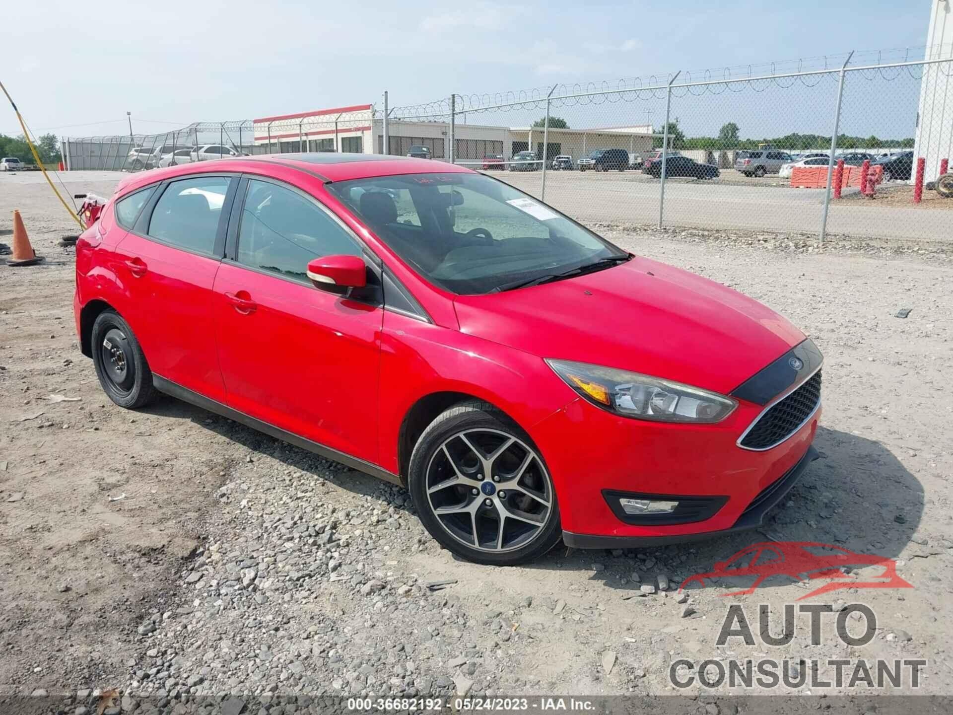 FORD FOCUS 2017 - 1FADP3M20HL256357