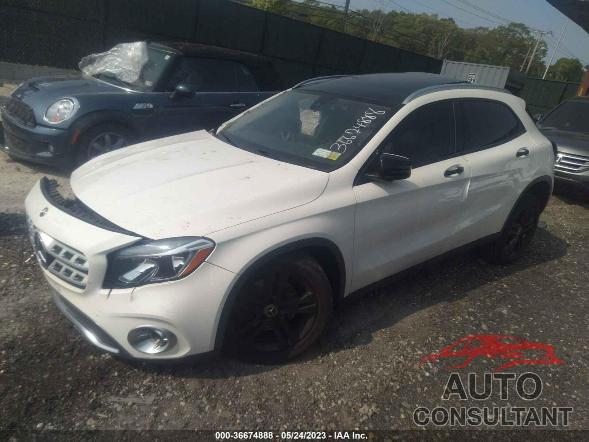 MERCEDES-BENZ GLA 250 2018 - WDCTG4GBXJJ407093