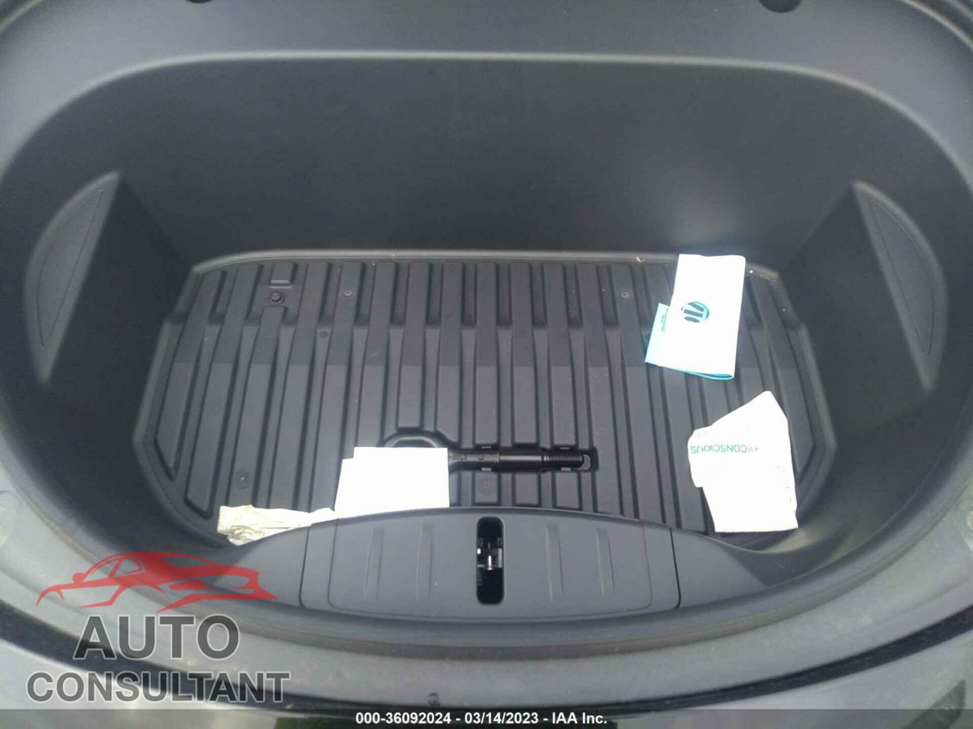 TESLA MODEL 3 2021 - 5YJ3E1EB7MF006870