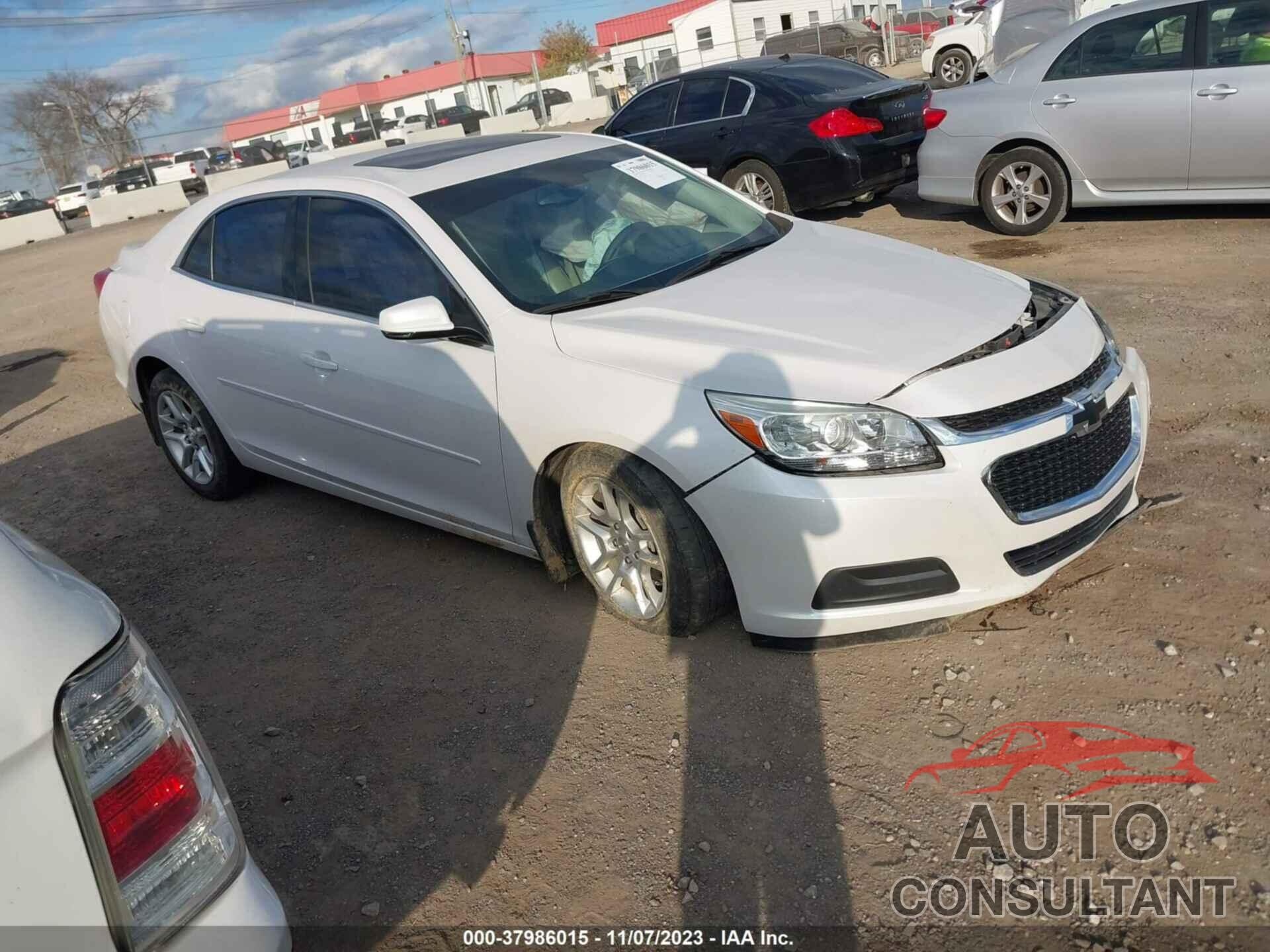 CHEVROLET MALIBU 2015 - 1G11C5SL7FF236577