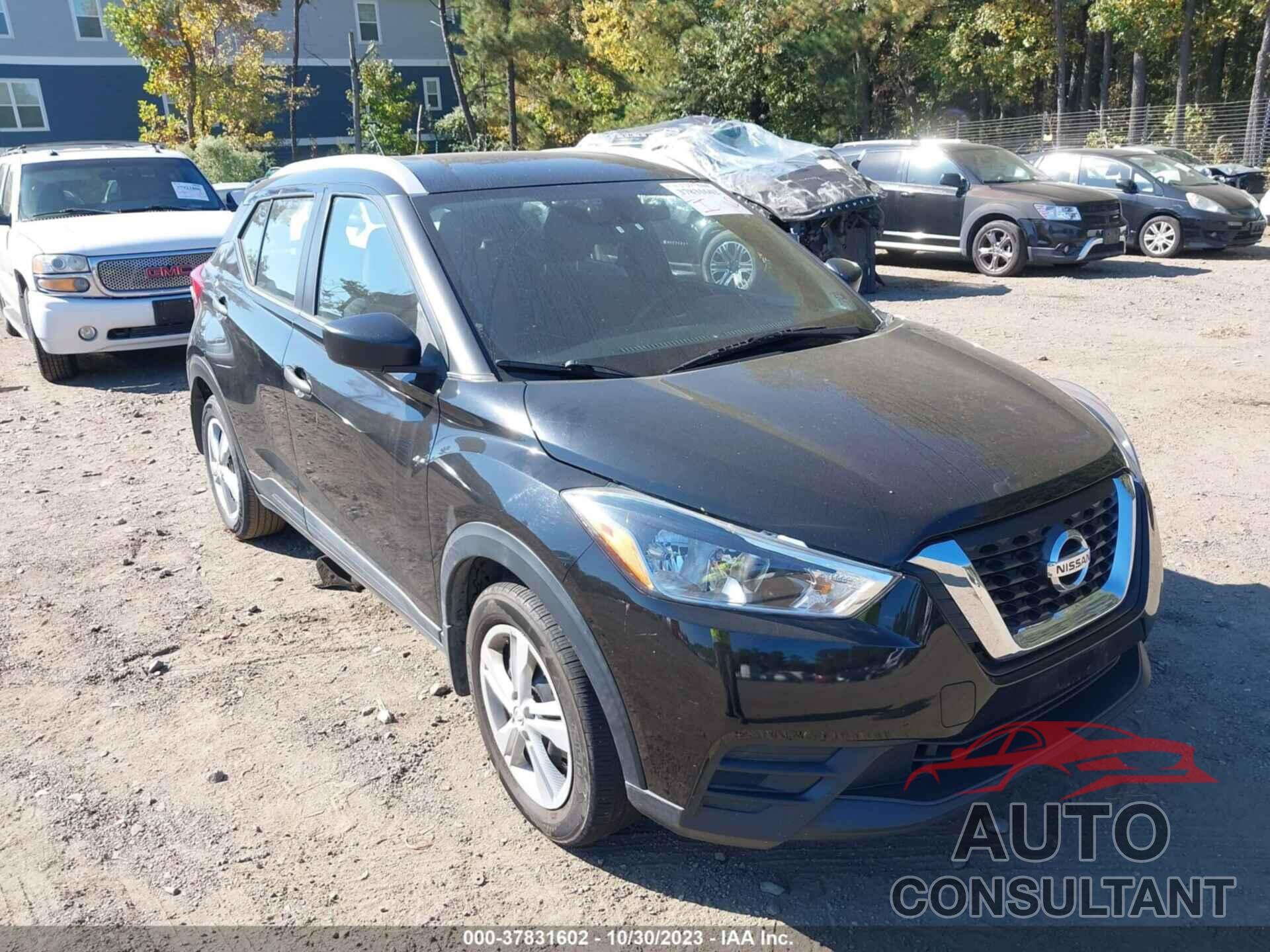 NISSAN KICKS 2018 - 3N1CP5CUXJL527491