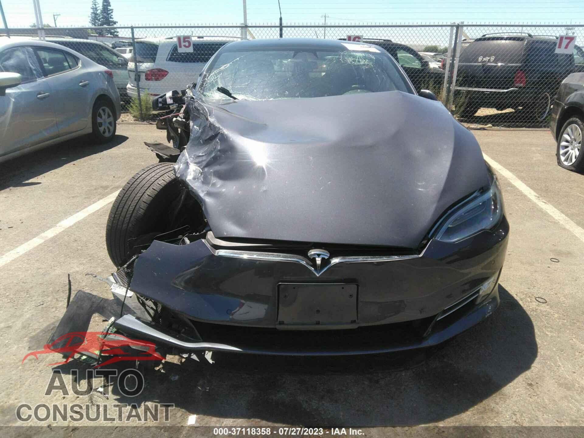 TESLA MODEL S 2020 - 5YJSA1E23LF396839
