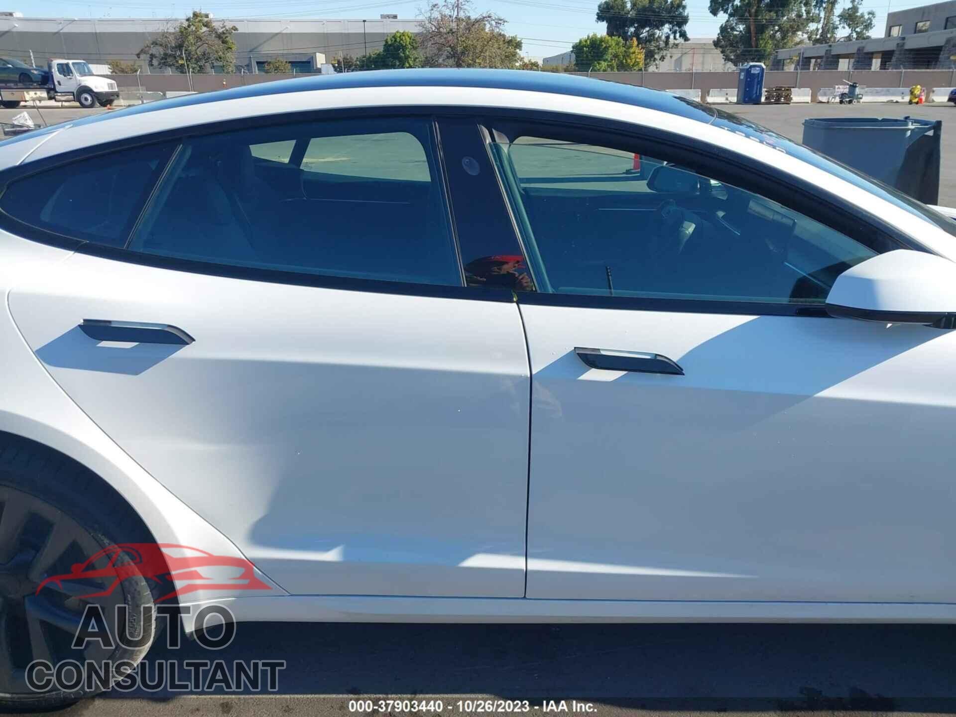 TESLA MODEL S 2021 - 5YJSA1E56MF435144