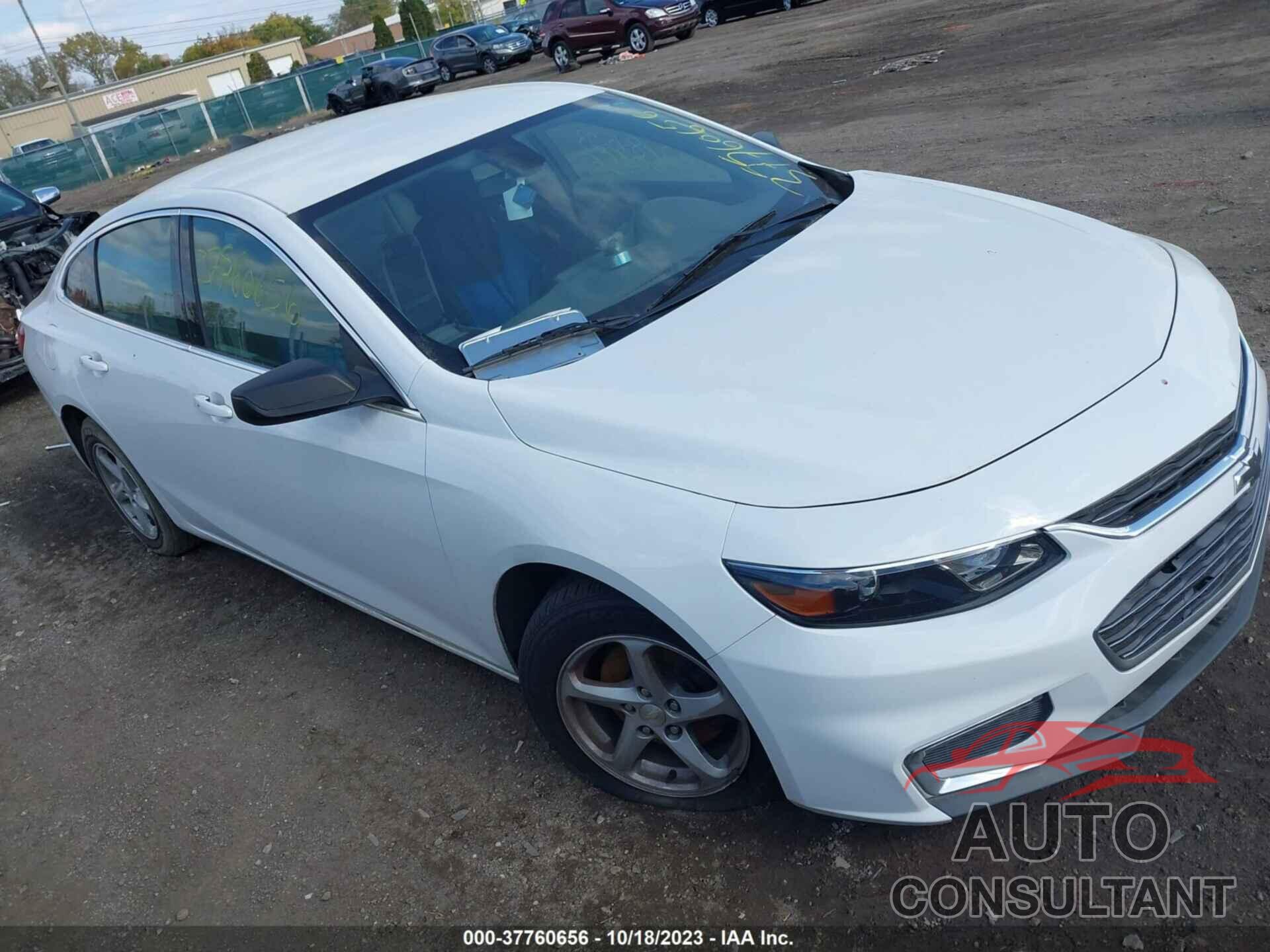 CHEVROLET MALIBU 2017 - 1G1ZB5ST3HF146531