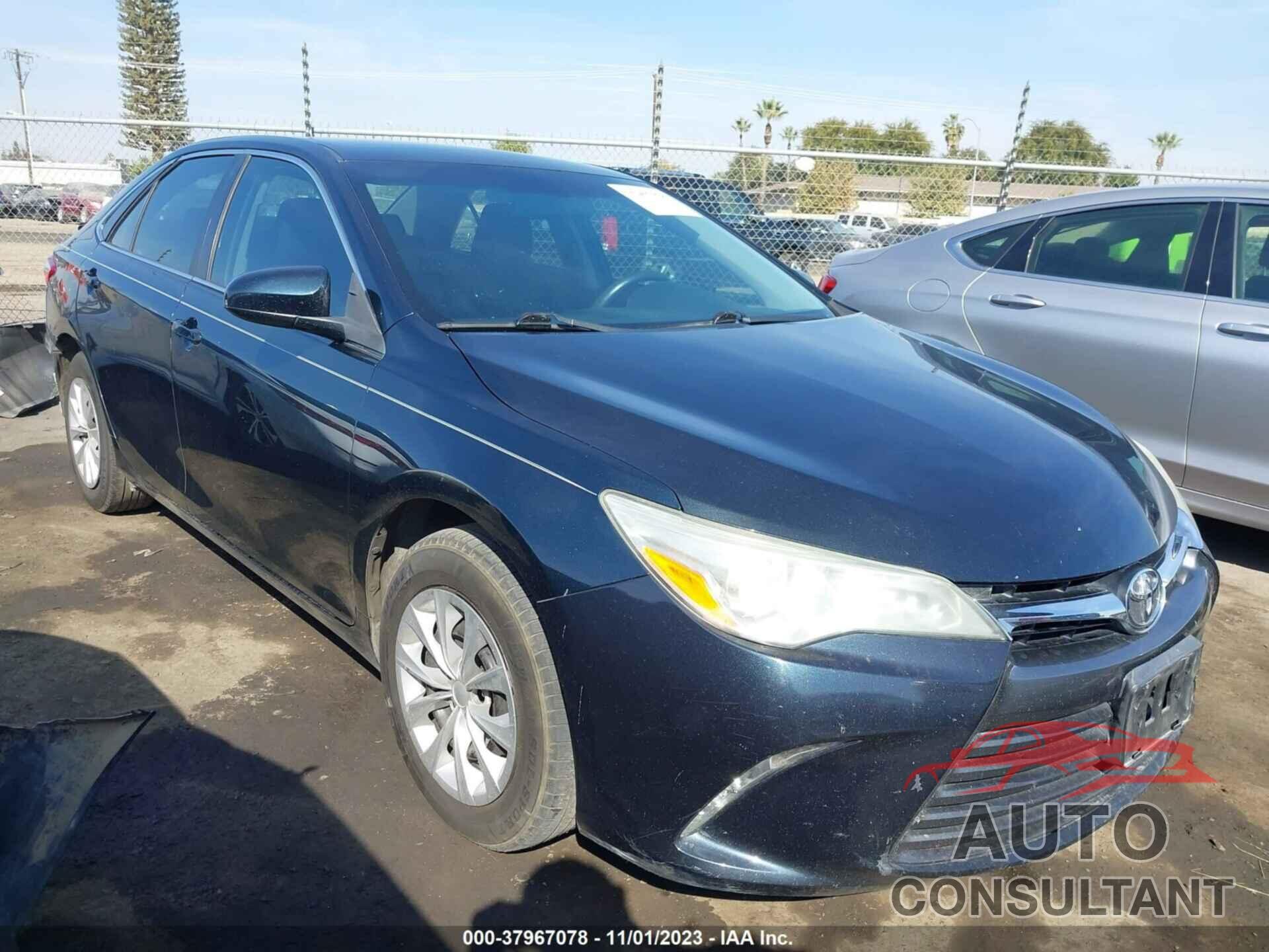 TOYOTA CAMRY 2016 - 4T4BF1FK6GR558817