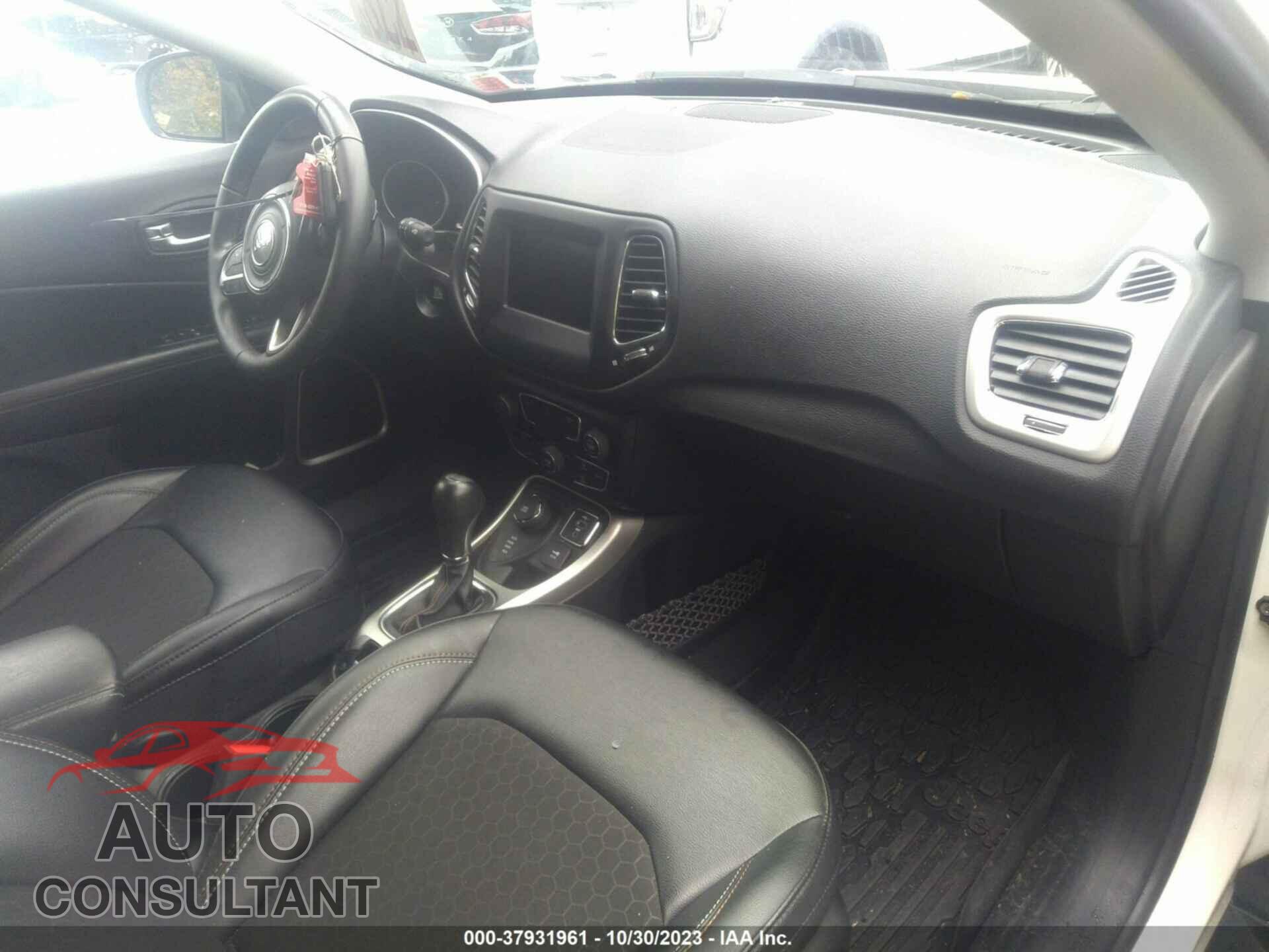 JEEP COMPASS 2021 - 3C4NJDBBXMT569312