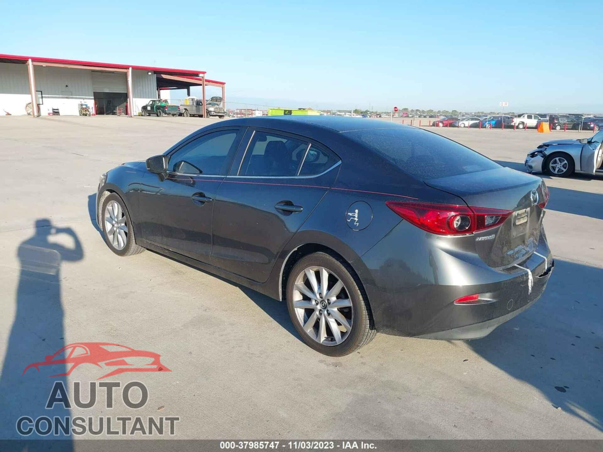 MAZDA 3 2017 - 3MZBN1V72HM125920