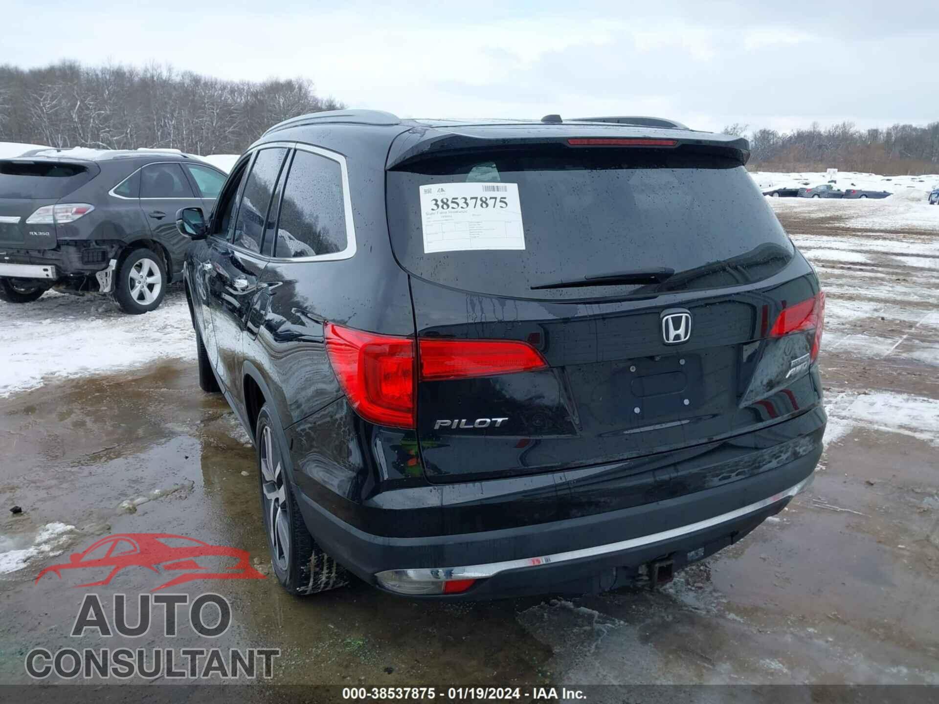 HONDA PILOT 2017 - 5FNYF6H92HB097562