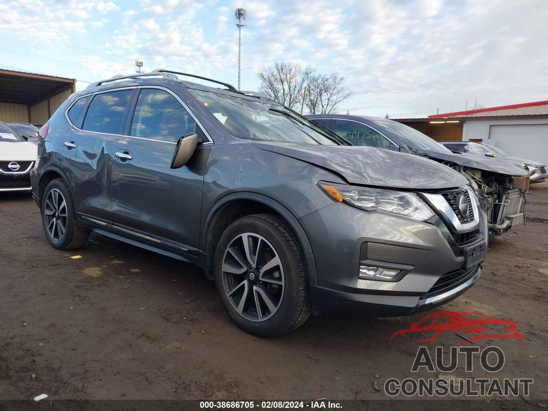 NISSAN ROGUE 2018 - JN8AT2MV6JW326269