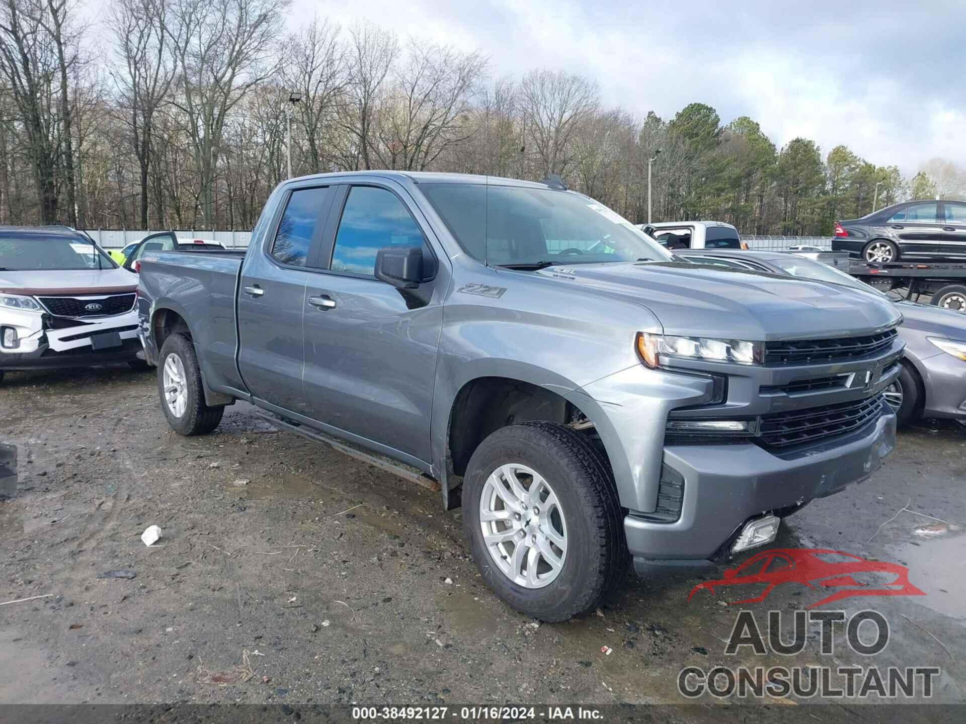 CHEVROLET SILVERADO 1500 2020 - 1GCRYEED2LZ348486