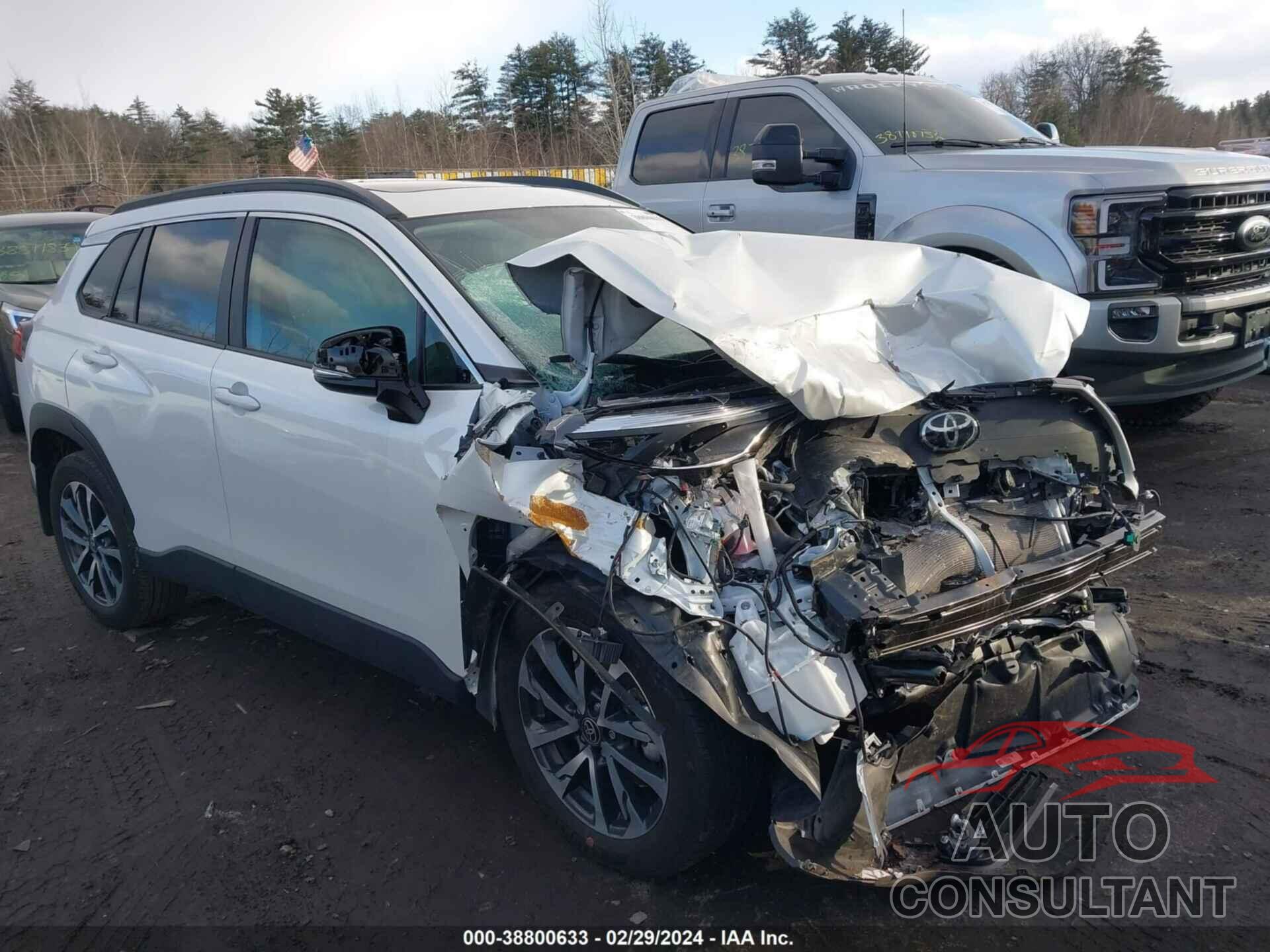 TOYOTA COROLLA CROSS 2022 - 7MUDAABG5NV037117