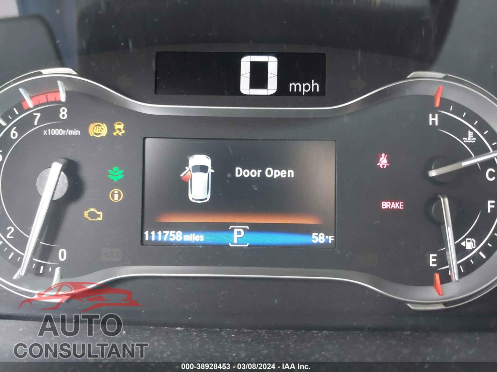 HONDA PILOT 2018 - 5FNYF5H58JB004945