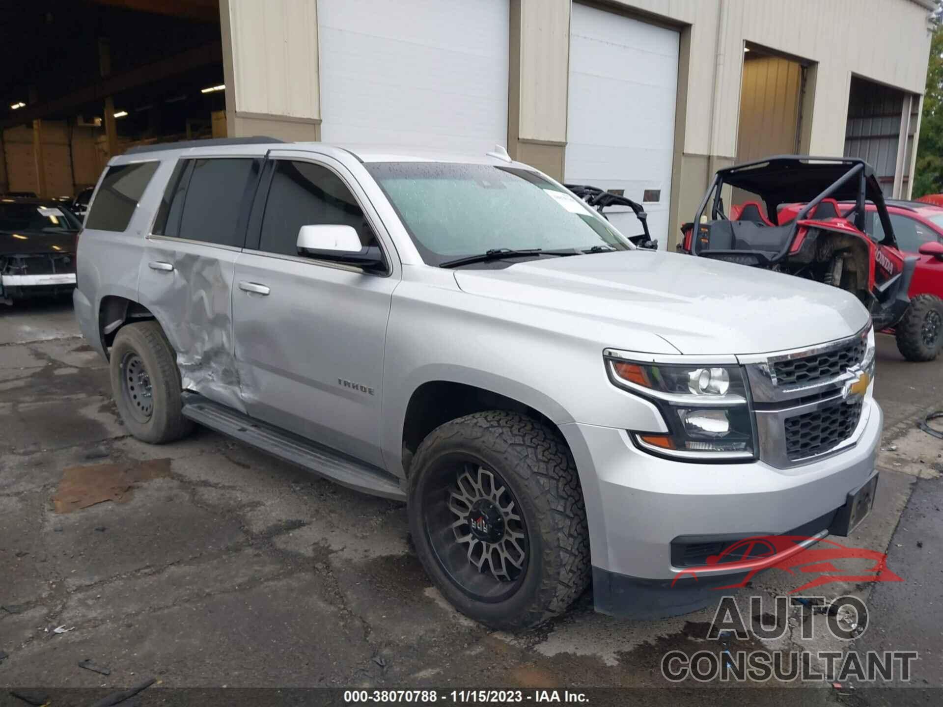 CHEVROLET TAHOE 2015 - 1GNSKBKC3FR550049