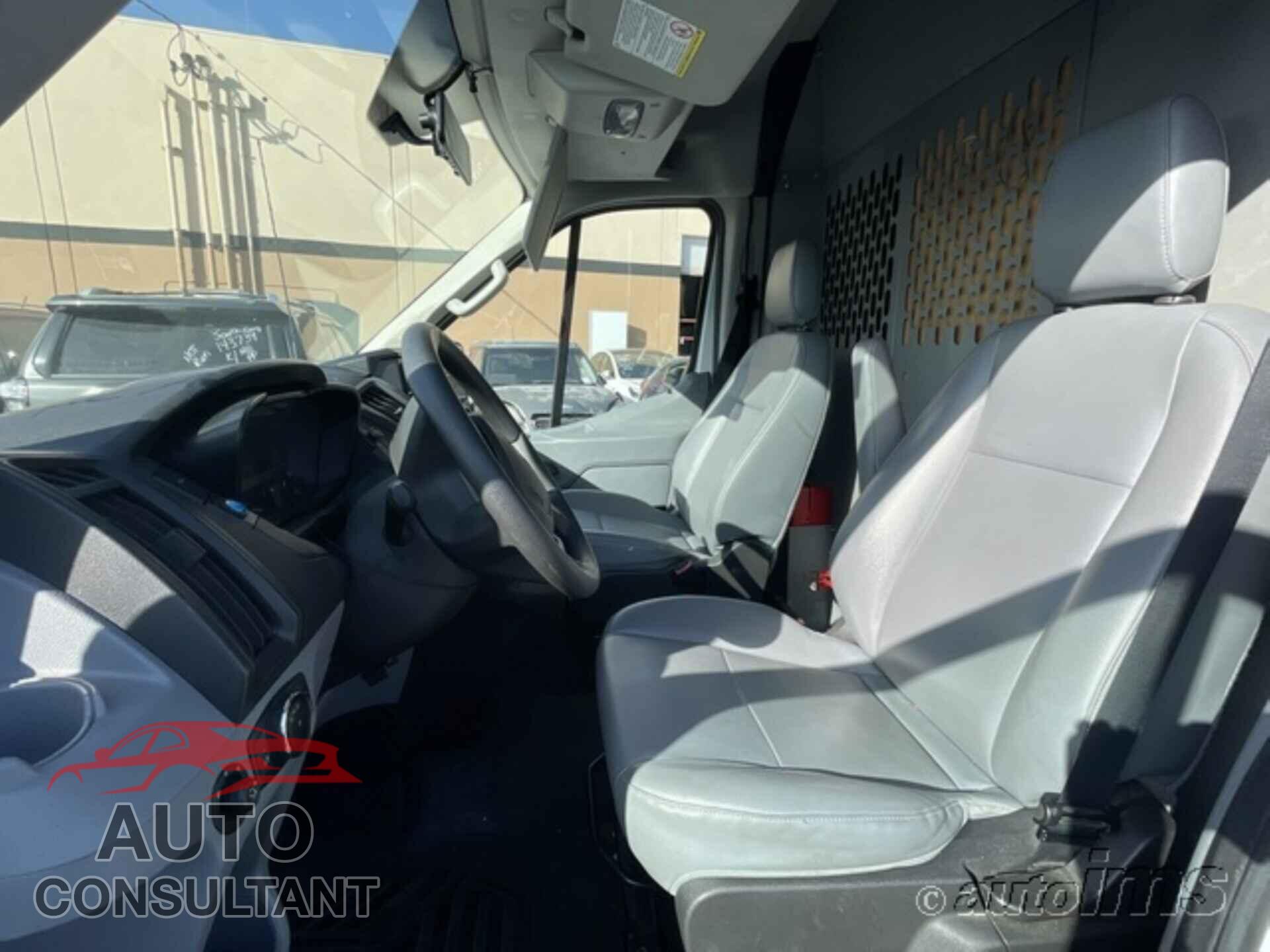 FORD TRANSIT 2015 - 1FTNE2CM0FKB11842