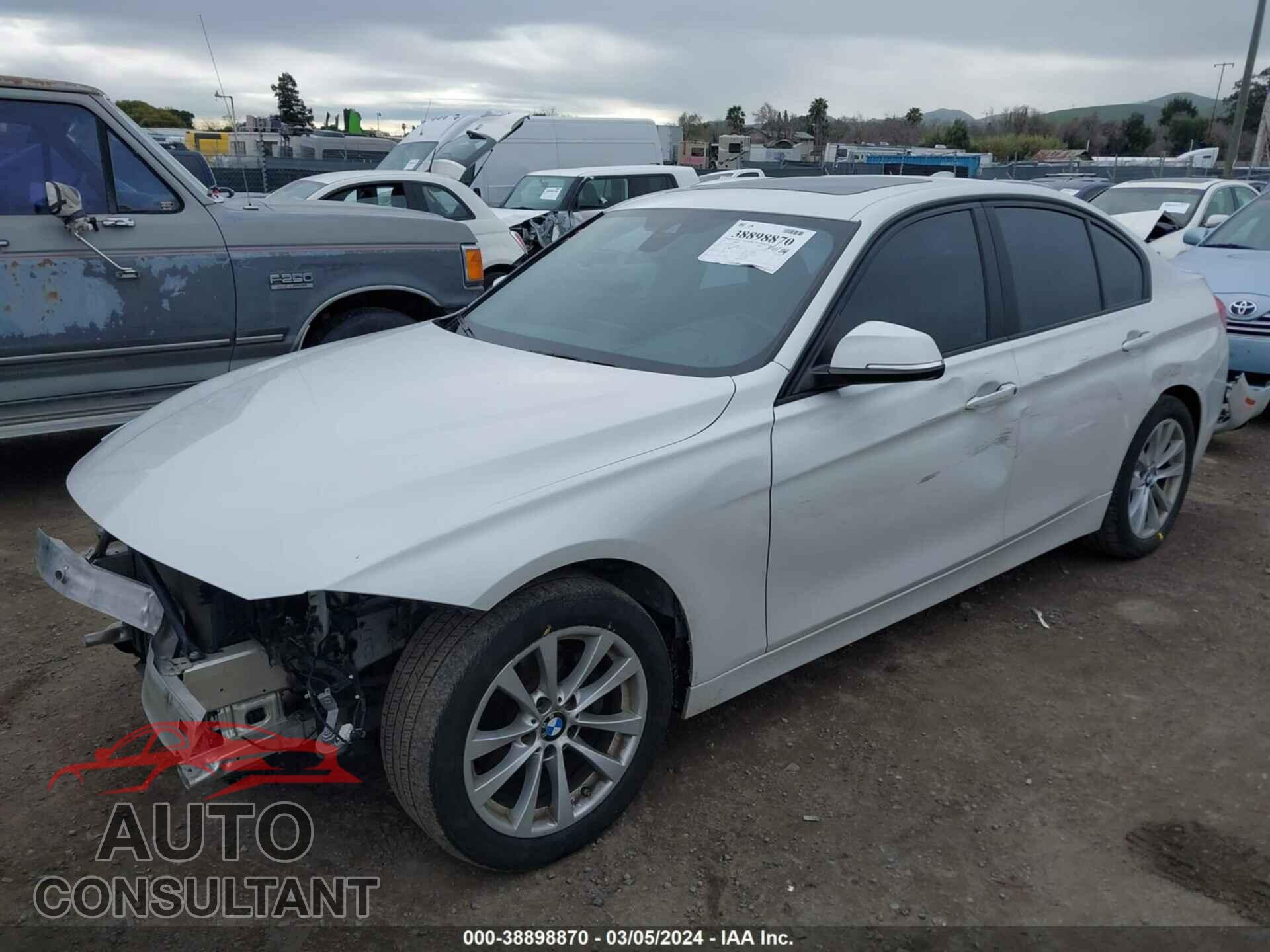 BMW 320I 2018 - WBA8A3C53JA357531