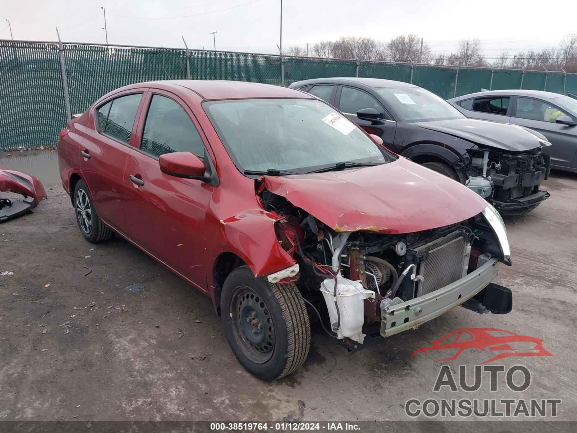 NISSAN VERSA 2017 - 3N1CN7AP9HL869846