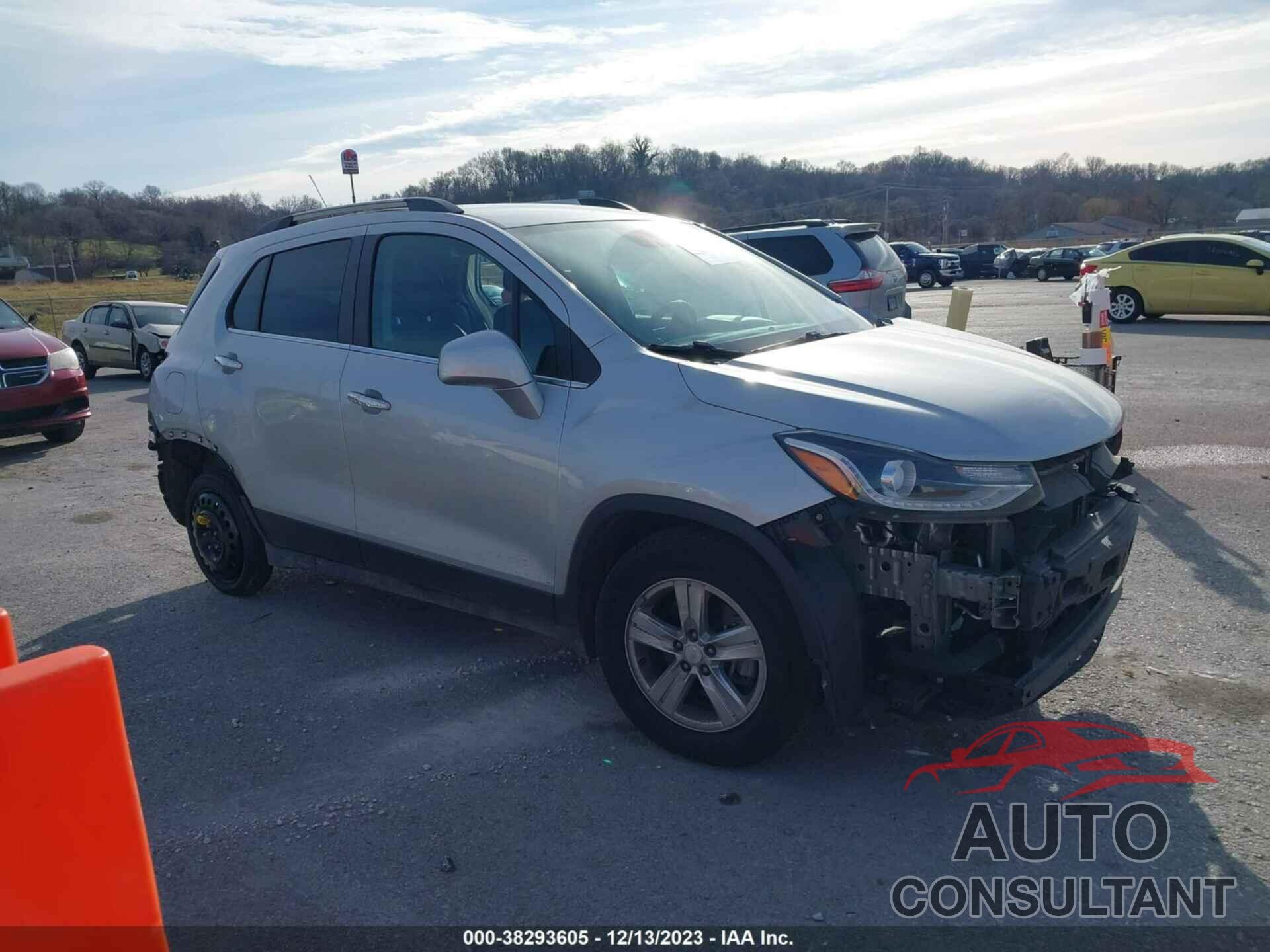 CHEVROLET TRAX 2019 - 3GNCJLSB8KL325518