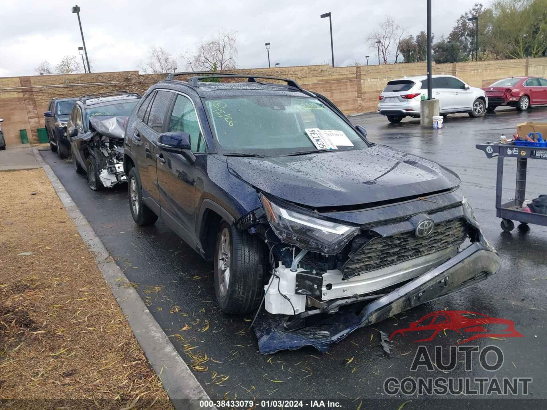 TOYOTA RAV4 2023 - 2T3W1RFV5PW242948