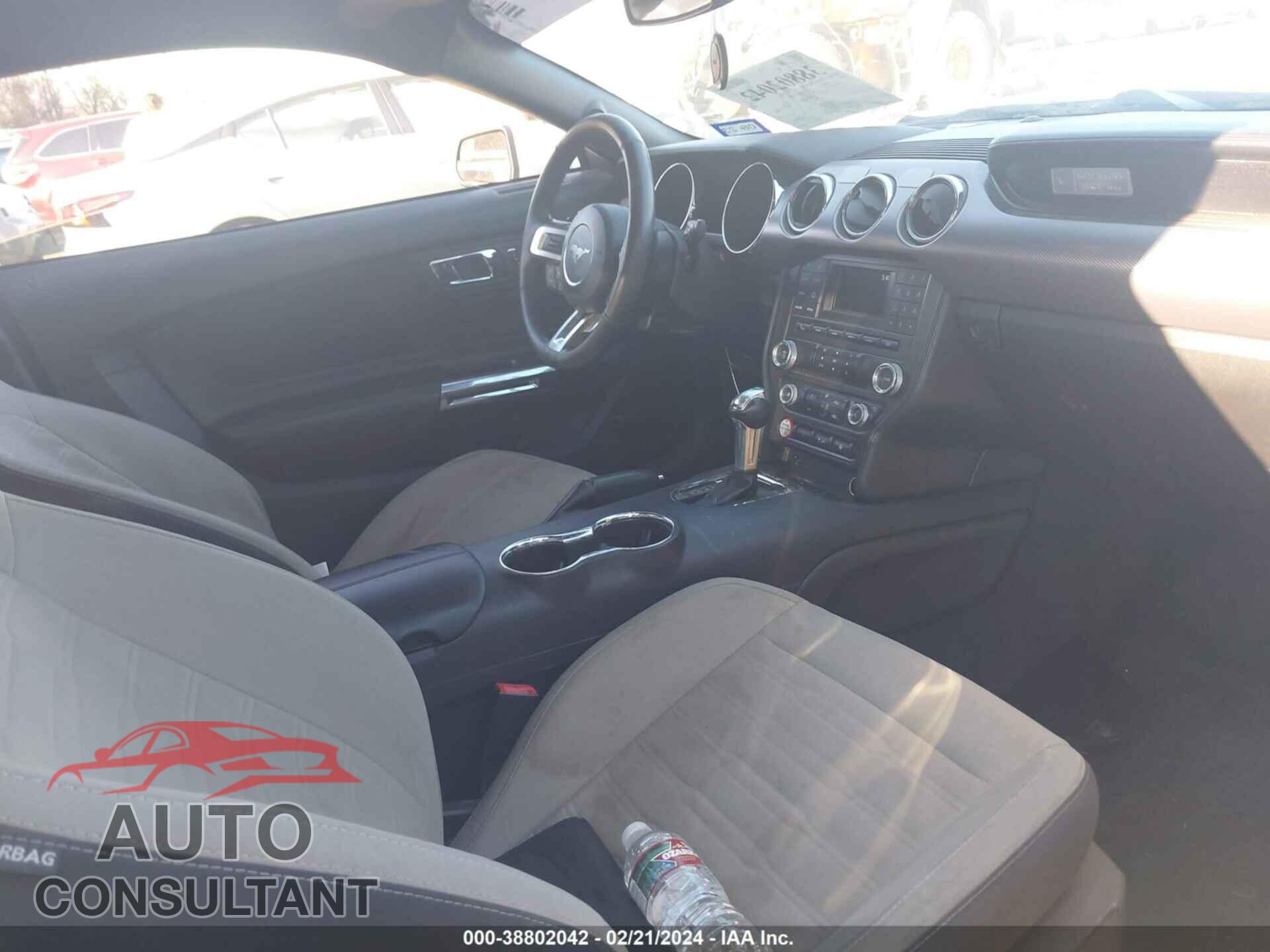 FORD MUSTANG 2017 - 1FA6P8TH5H5235228