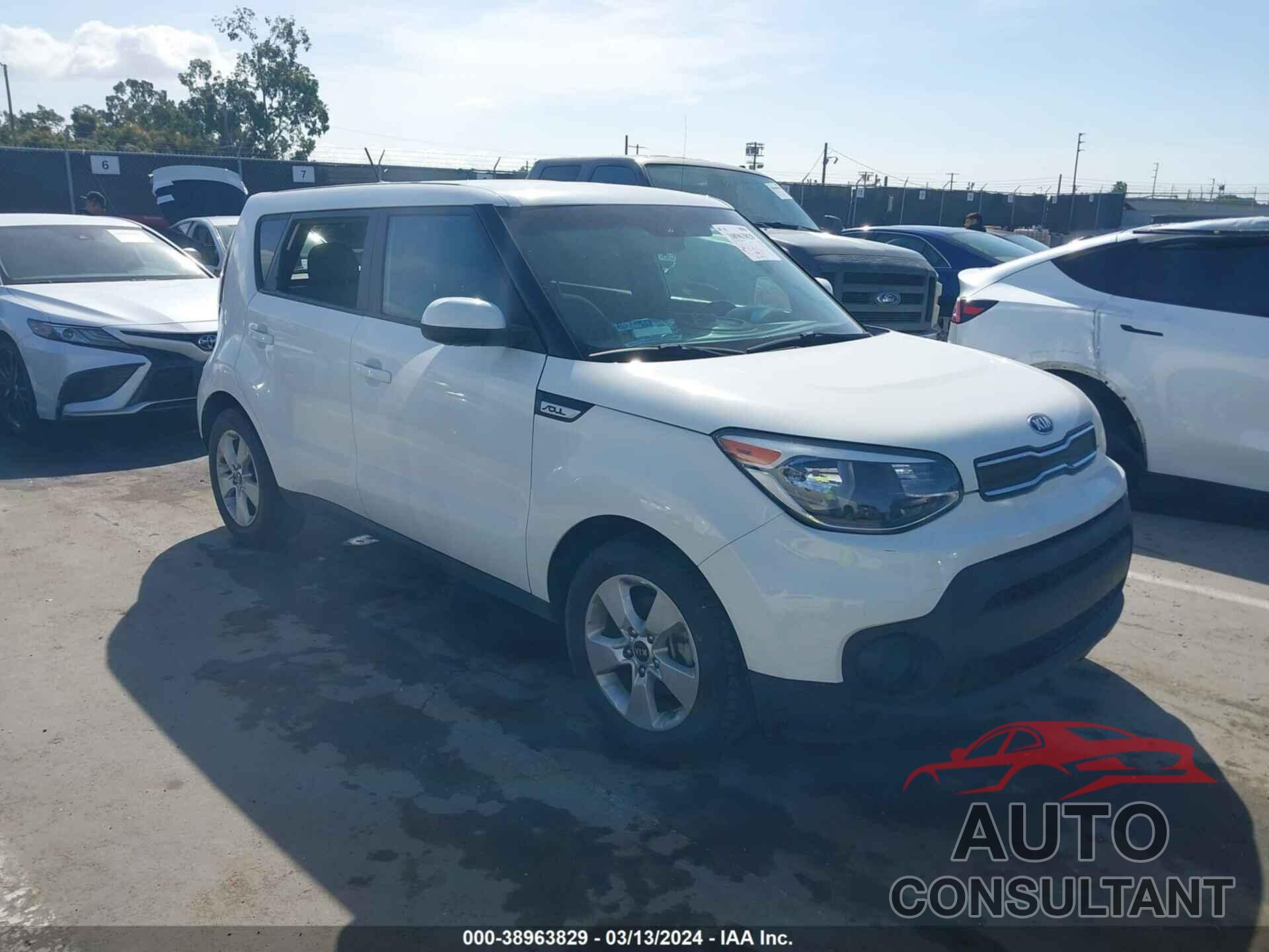 KIA SOUL 2018 - KNDJN2A20J7561177
