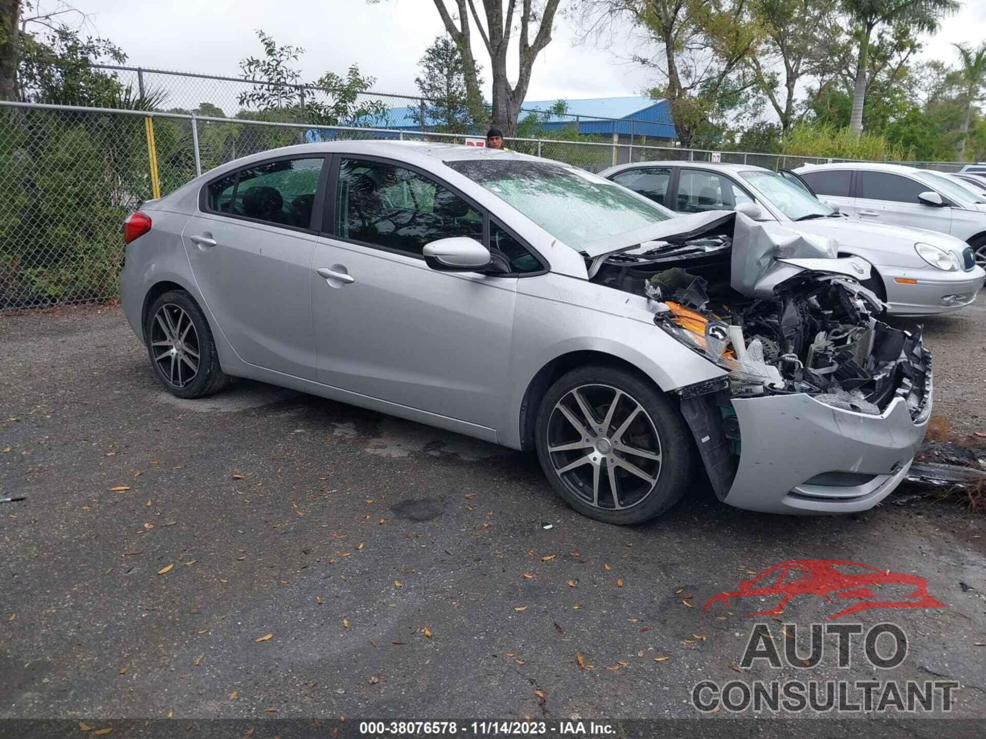 KIA FORTE 2016 - KNAFK4A62G5509001