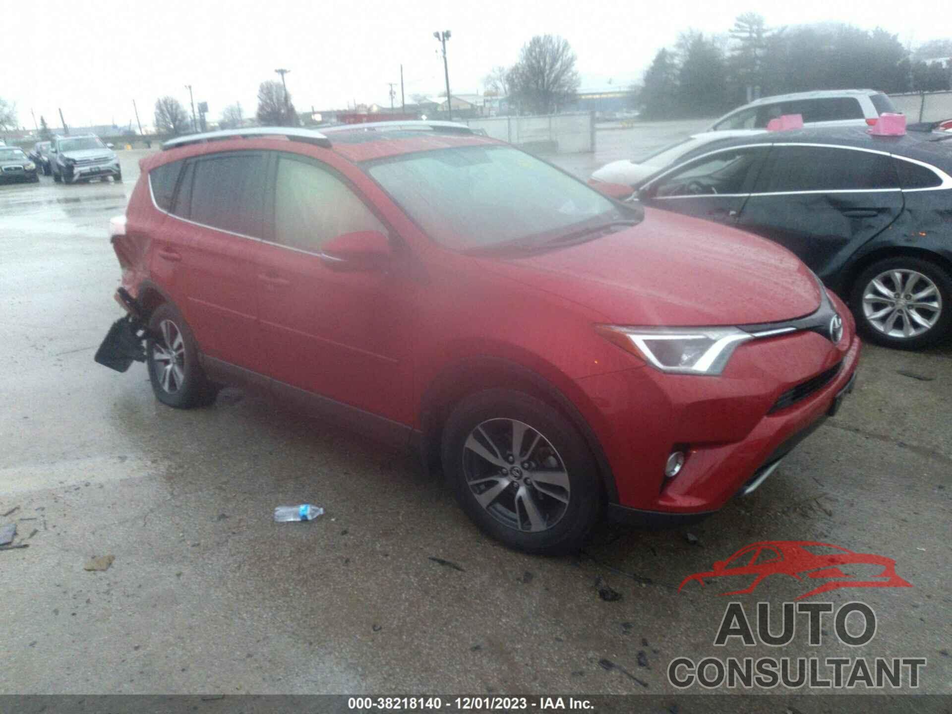 TOYOTA RAV4 2016 - JTMWFREV1GJ093858