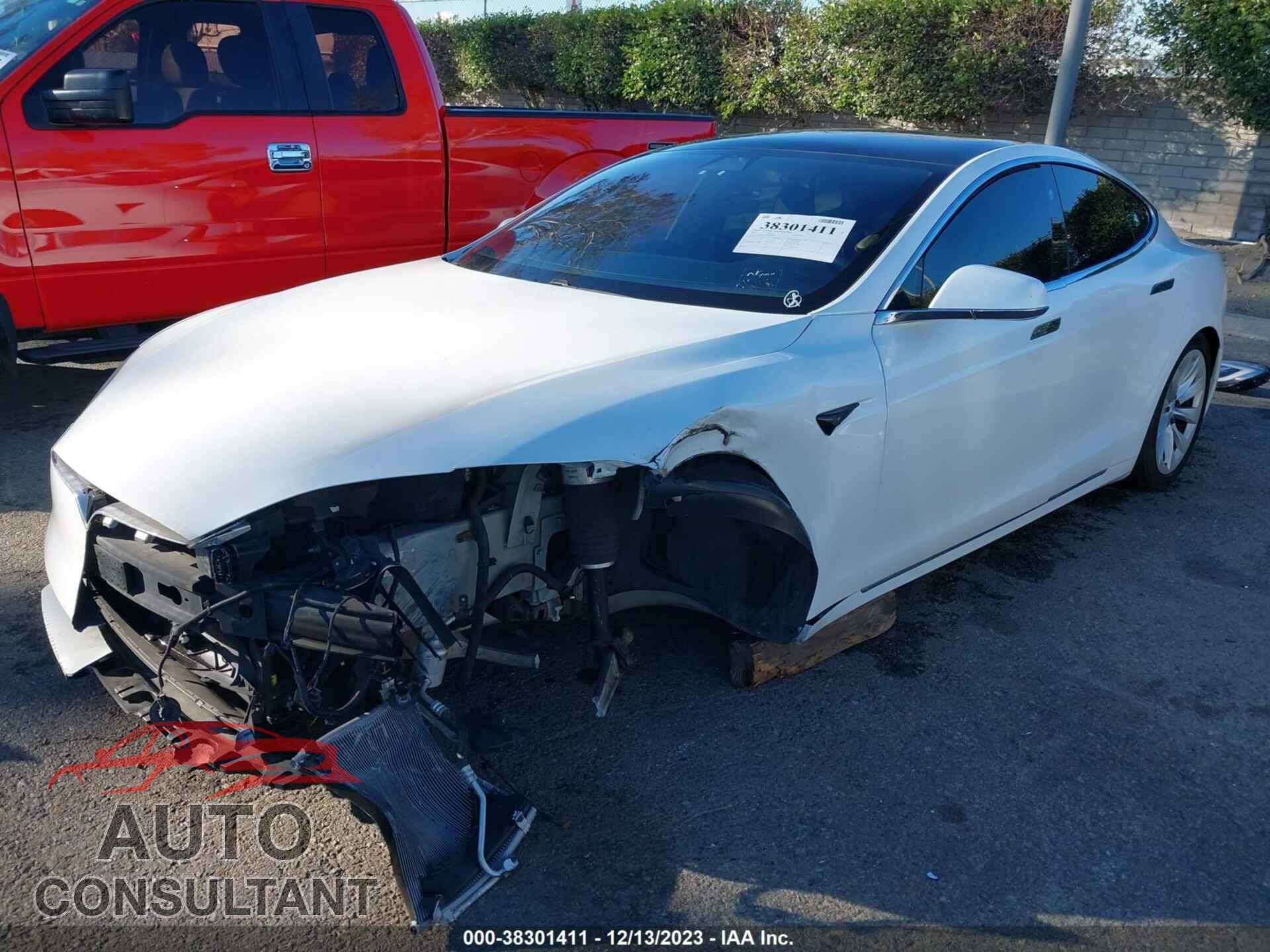 TESLA MODEL S 2017 - 5YJSA1E10HF231197