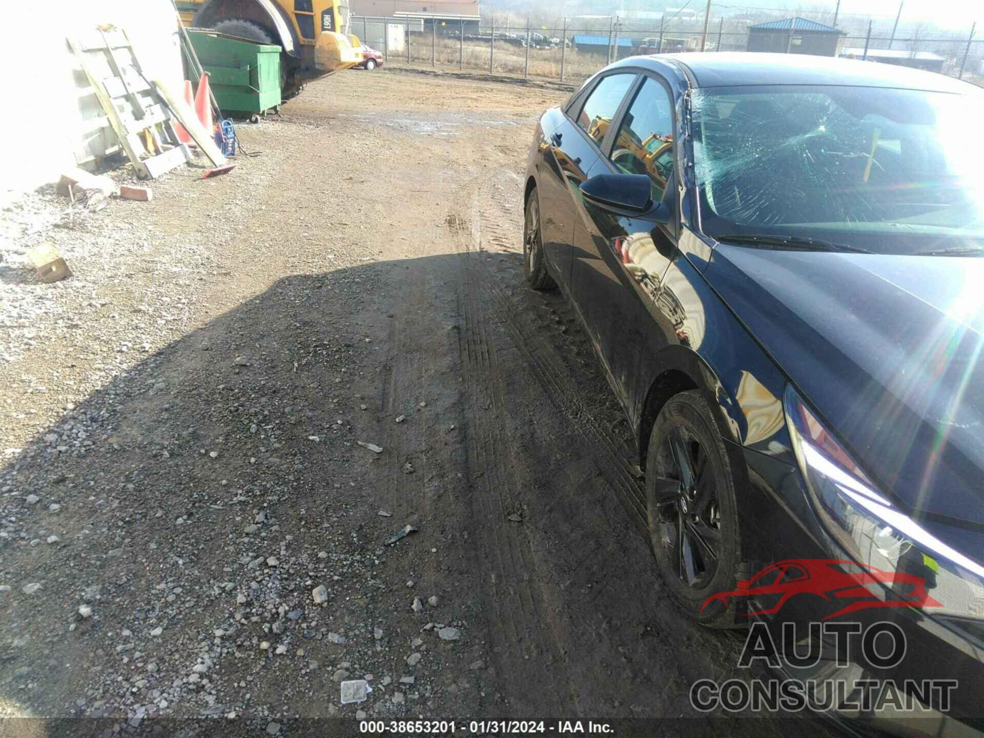 HYUNDAI ELANTRA 2023 - KMHLM4AG2PU535494