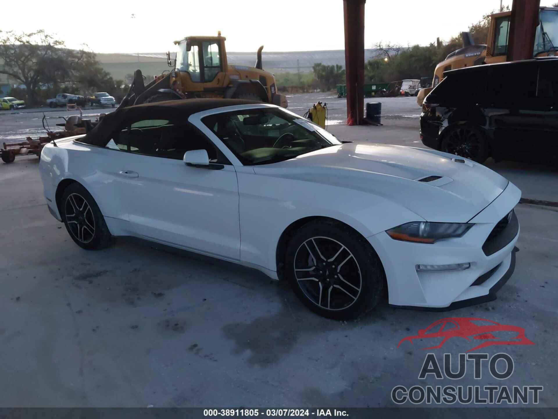 FORD MUSTANG 2018 - 1FATP8UH1J5115286