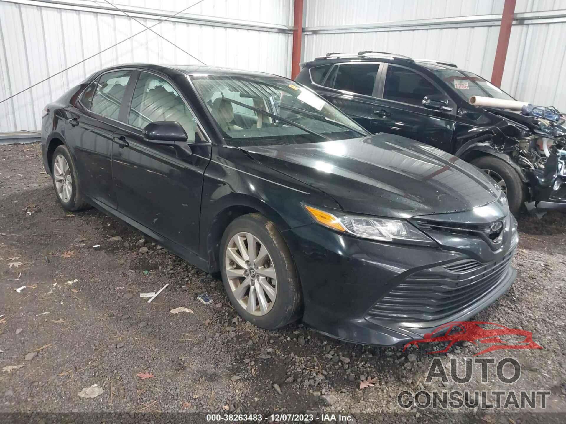 TOYOTA CAMRY 2019 - 4T1B11HK8KU243581