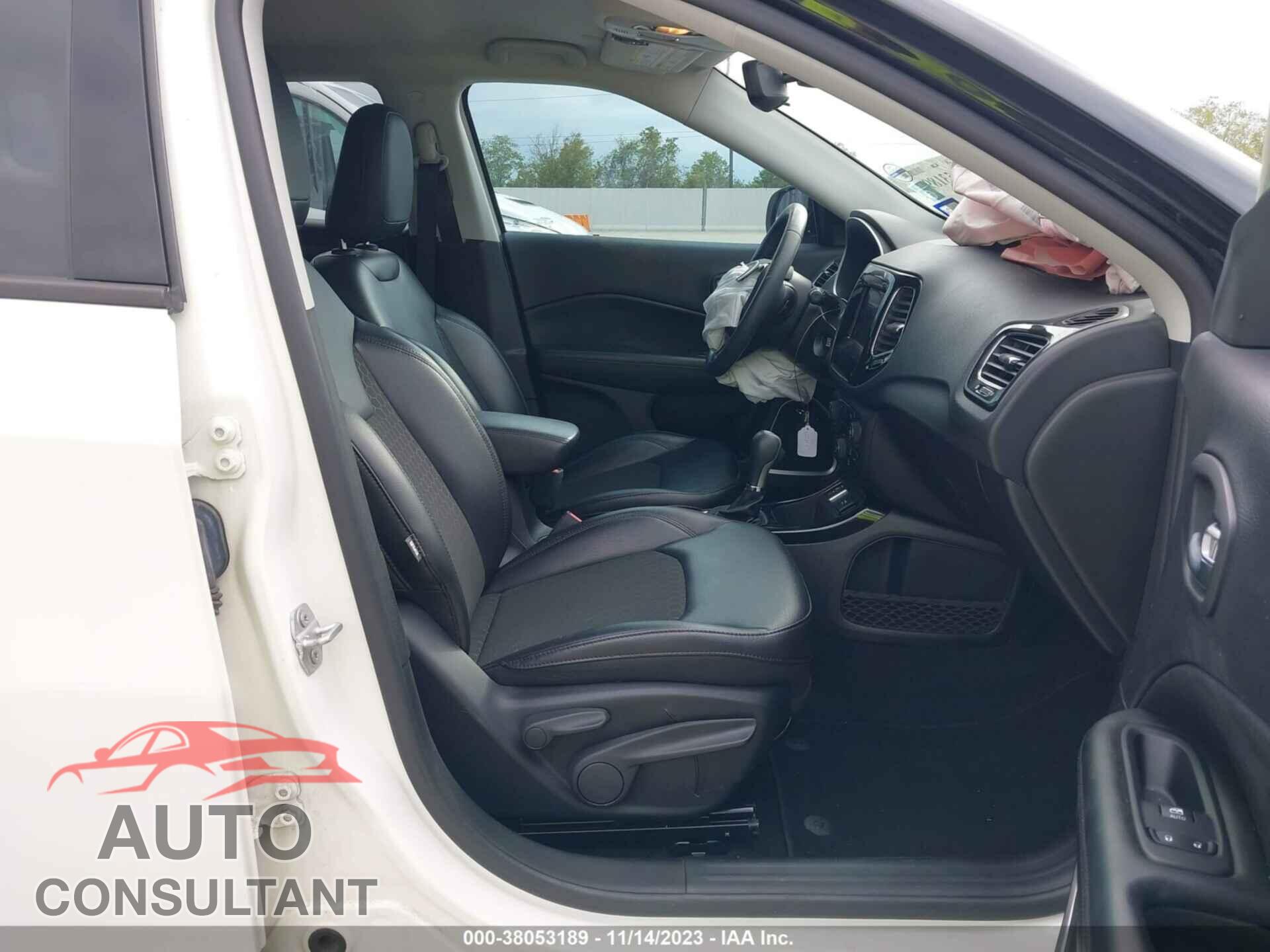 JEEP COMPASS 2020 - 3C4NJCBB3LT110471