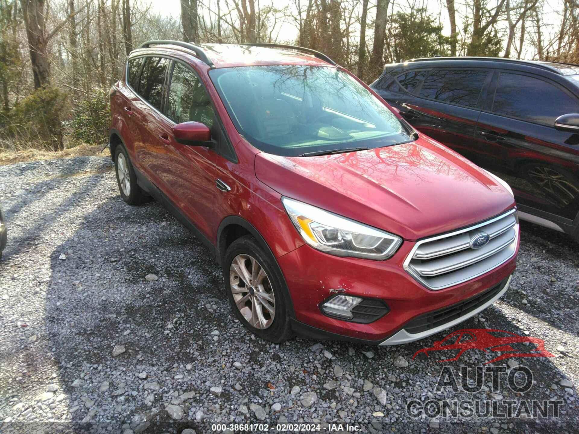 FORD ESCAPE 2017 - 1FMCU9G93HUA25923