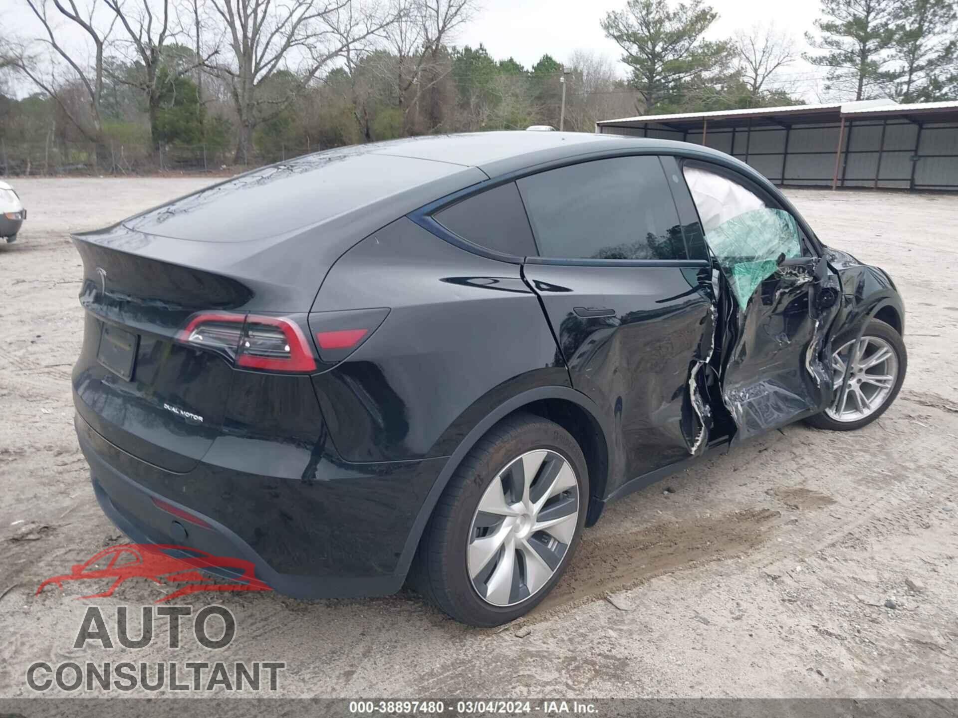 TESLA MODEL Y 2022 - 7SAYGDEE7NF353437