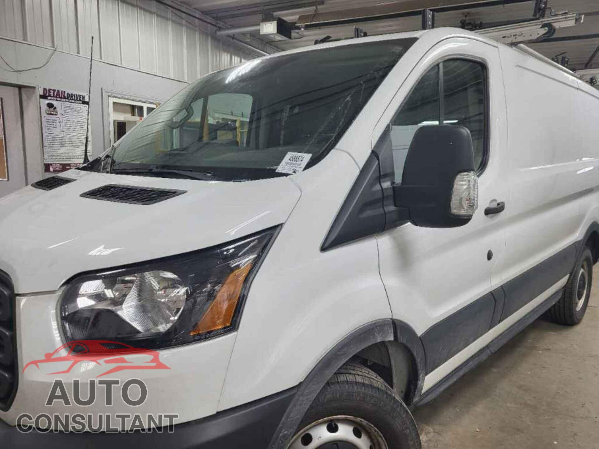 FORD TRANSIT 2019 - 1FTYR1YGXKKA50184