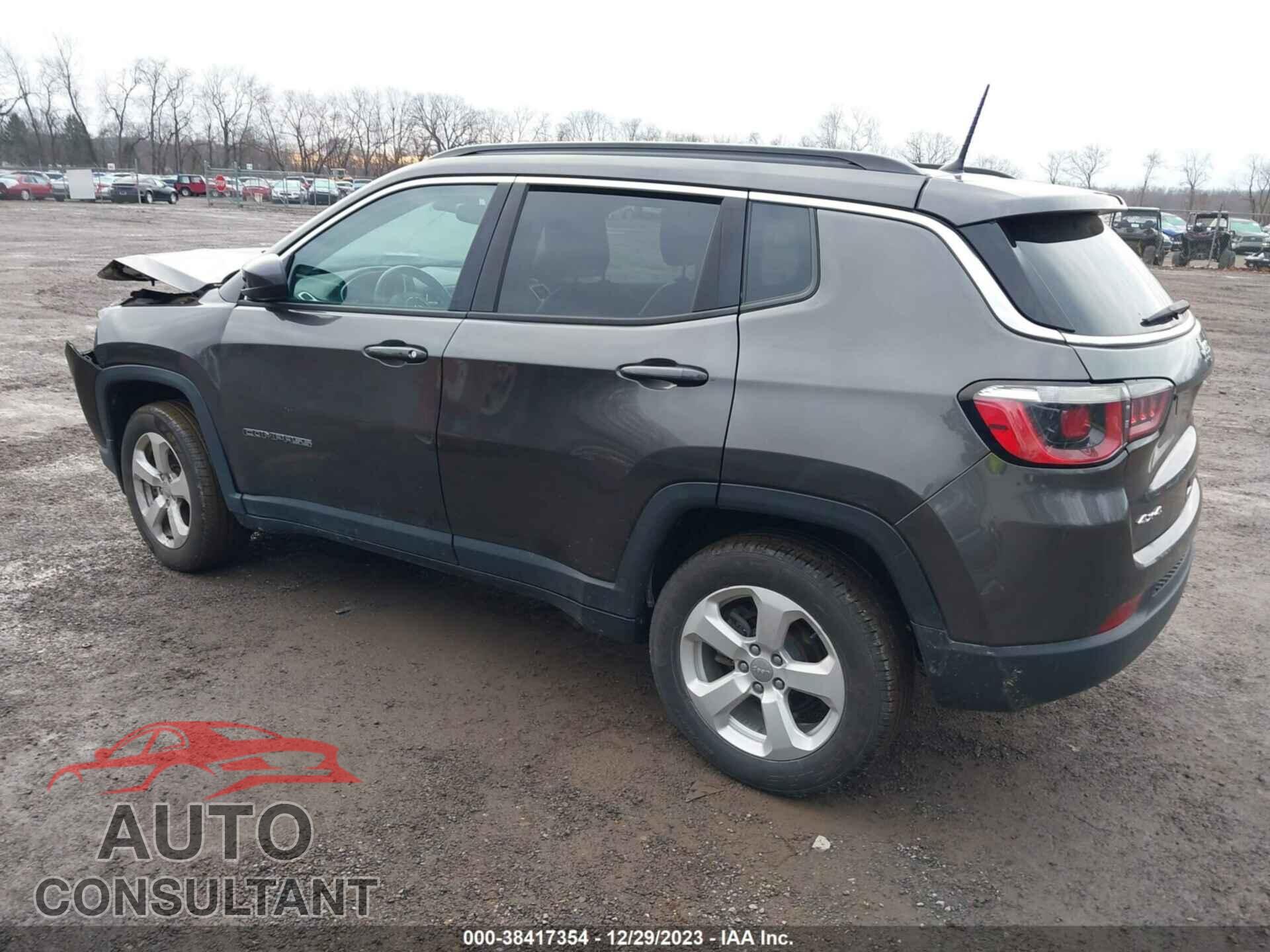 JEEP COMPASS 2018 - 3C4NJDBB2JT361162
