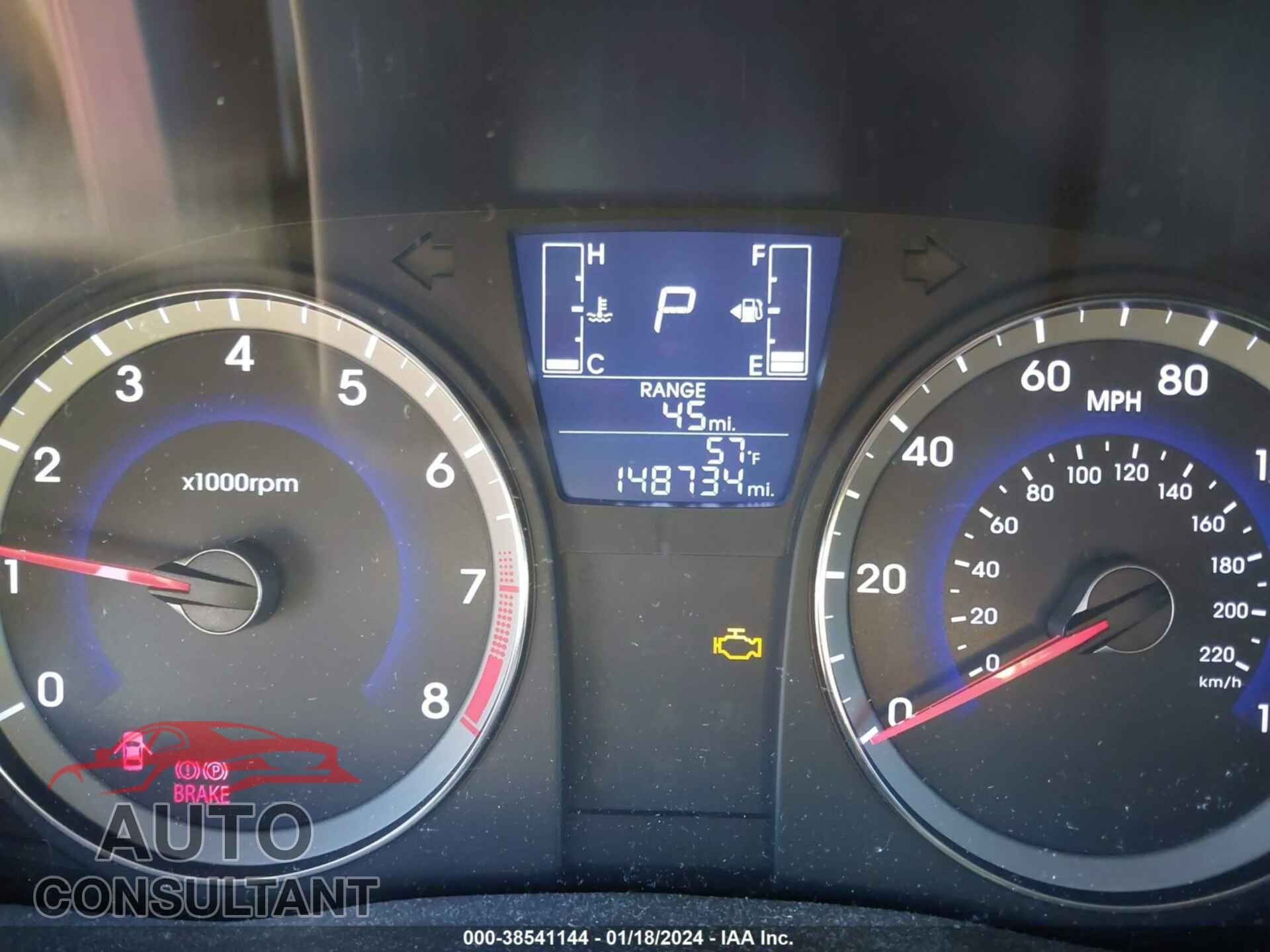 HYUNDAI ACCENT 2016 - KMHCT5AE9GU264148