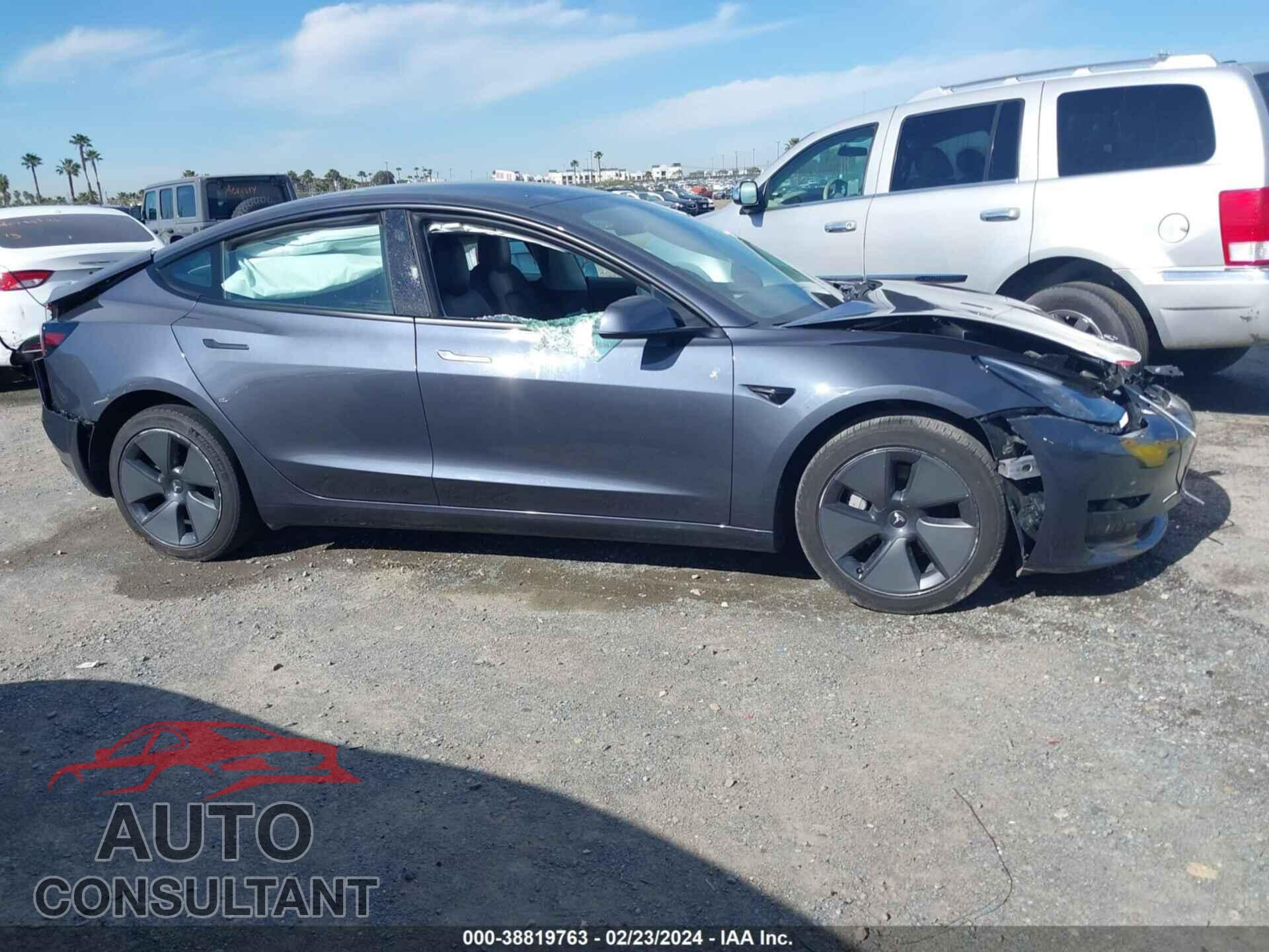 TESLA MODEL 3 2023 - 5YJ3E1EA2PF458804