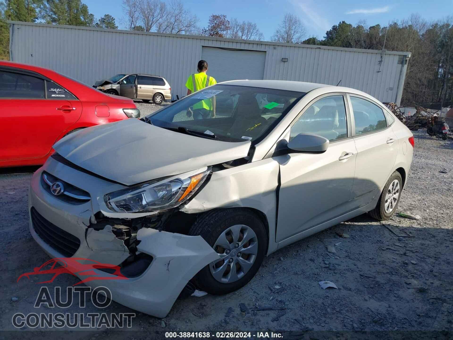 HYUNDAI ACCENT 2017 - KMHCT4AE7HU220144