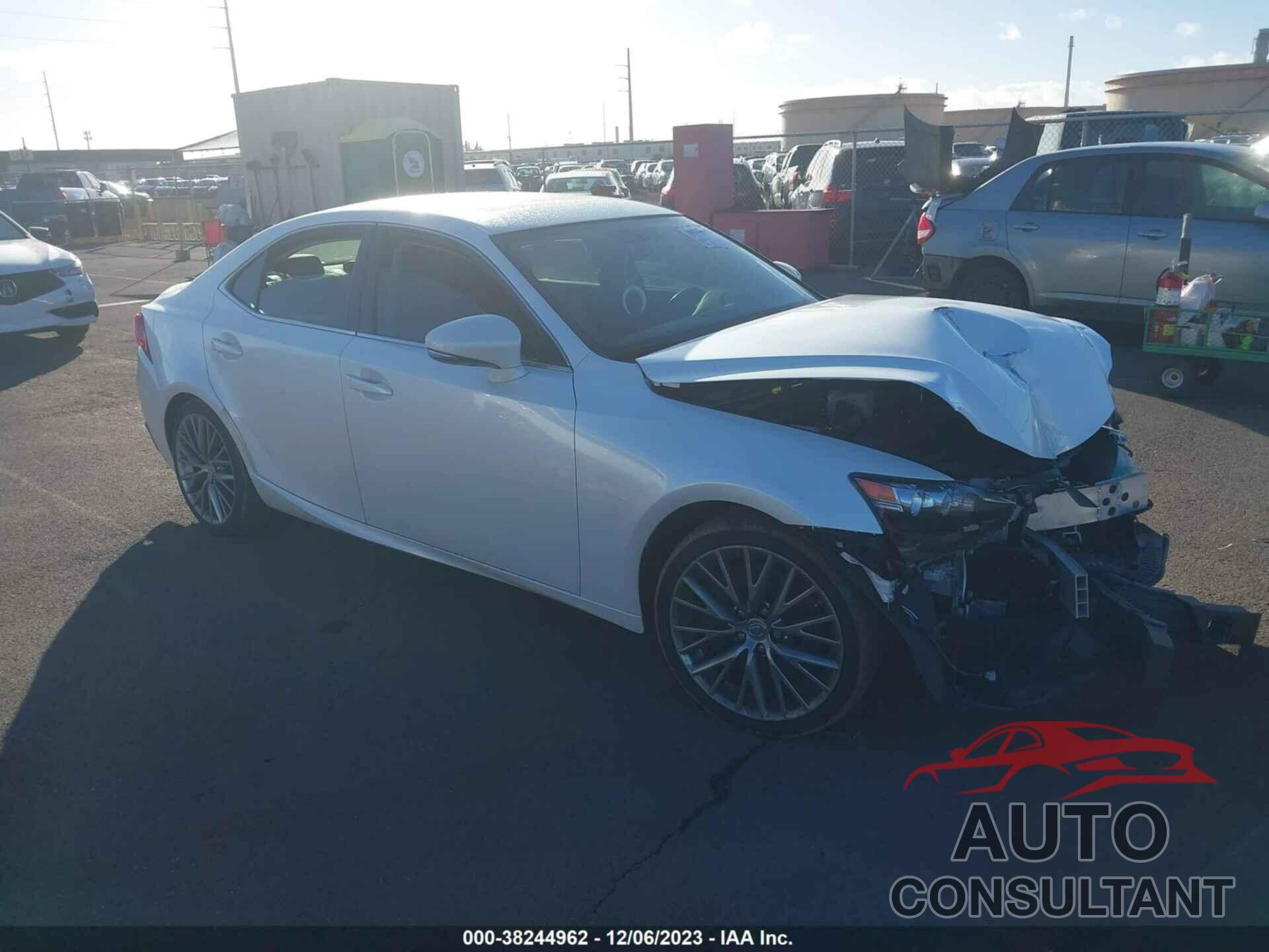 LEXUS IS 2016 - JTHBA1D26G5002192