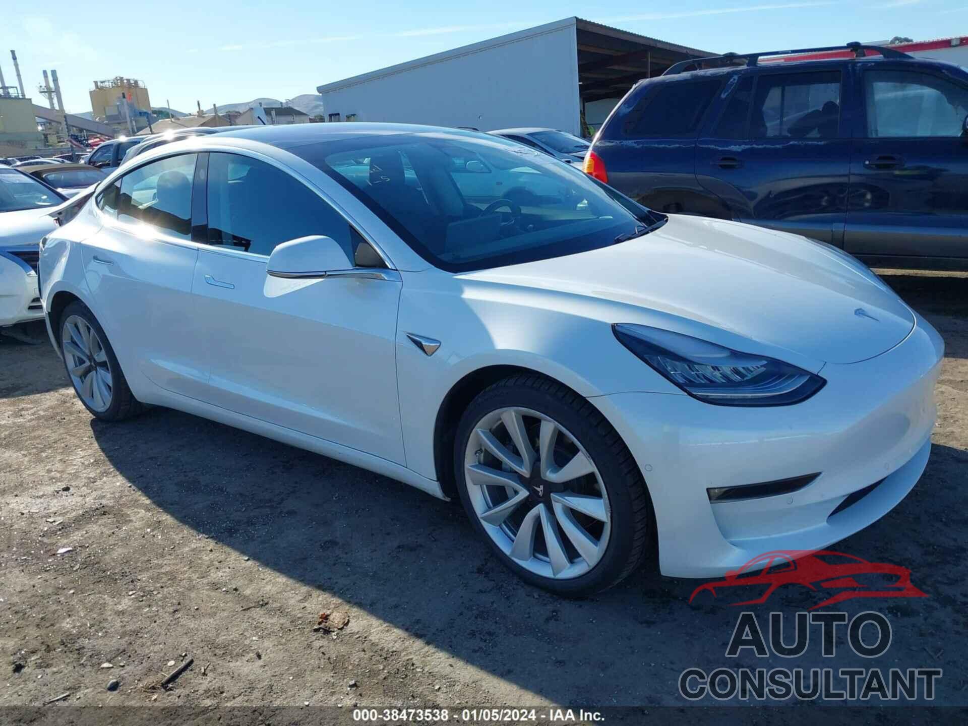 TESLA MODEL 3 2019 - 5YJ3E1EB4KF192056