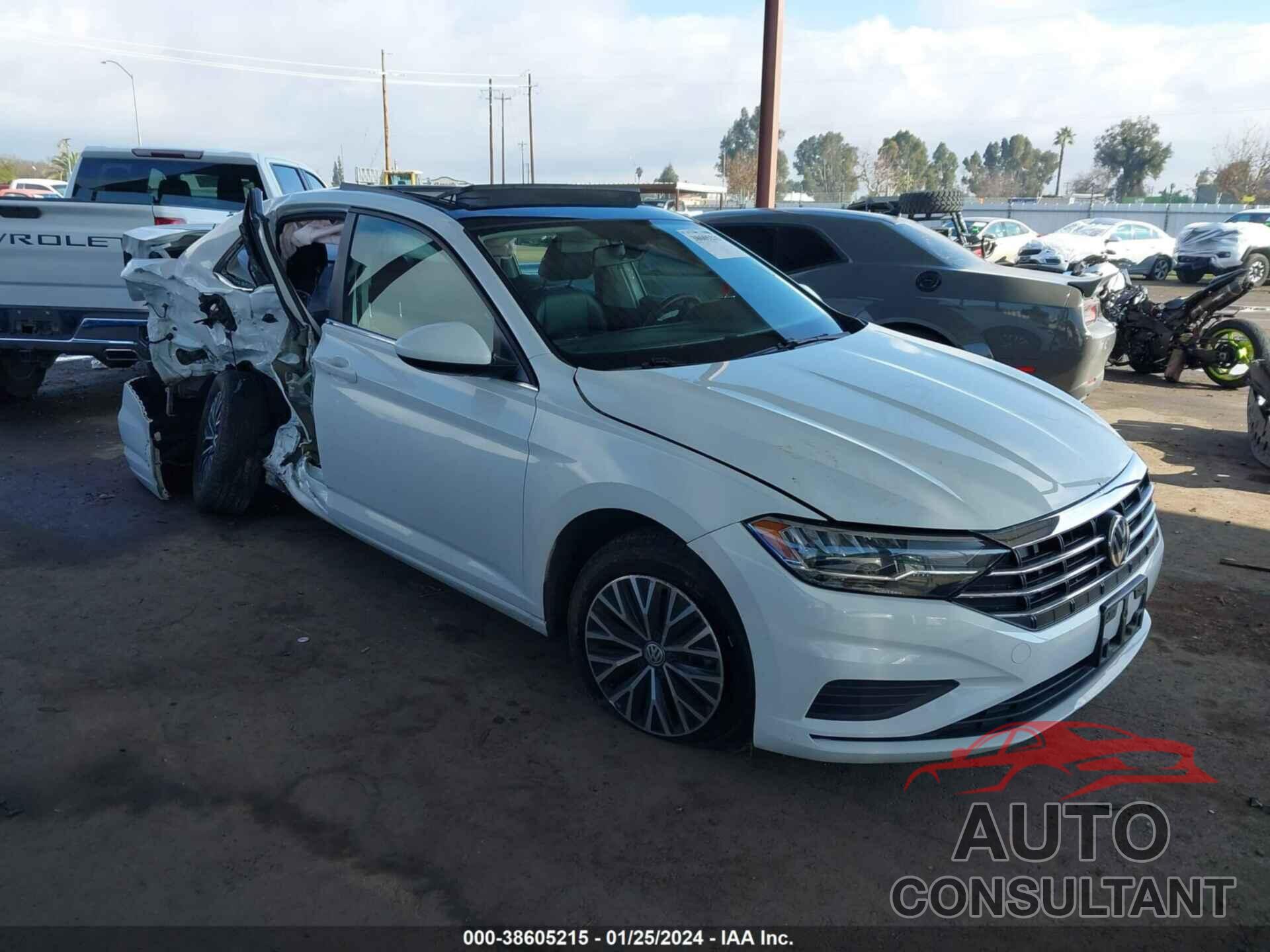 VOLKSWAGEN JETTA 2020 - 3VWCB7BU2LM016585