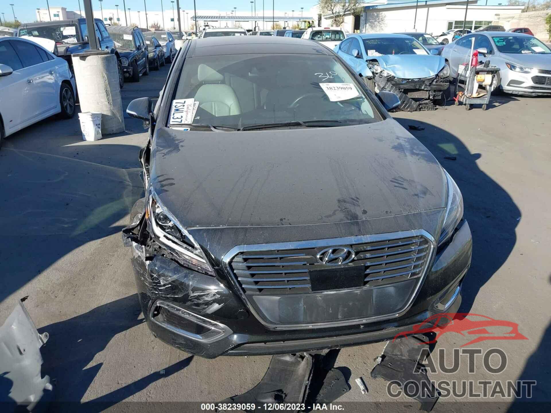 HYUNDAI SONATA 2016 - KMHE34L17GA023249