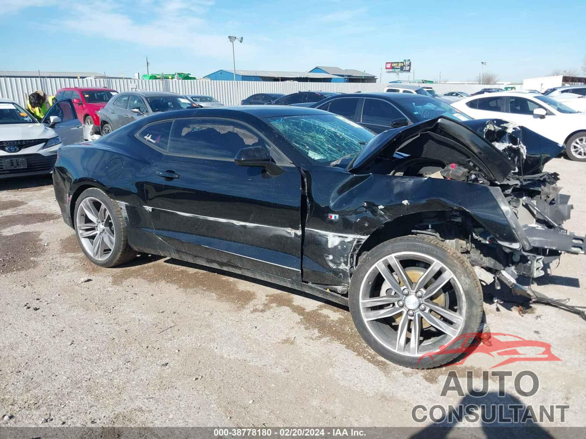 CHEVROLET CAMARO 2018 - 1G1FB1RS4J0127004