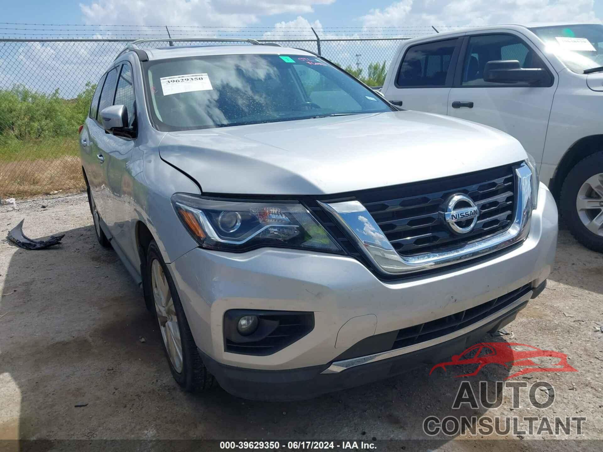 NISSAN PATHFINDER 2018 - 5N1DR2MN6JC671287