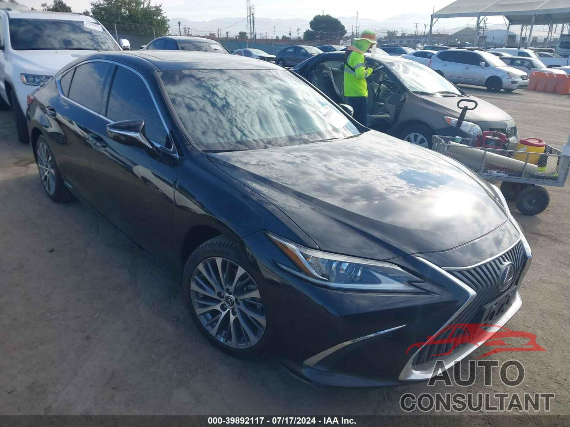 LEXUS ES 300H 2021 - 58ADA1C12MU008869