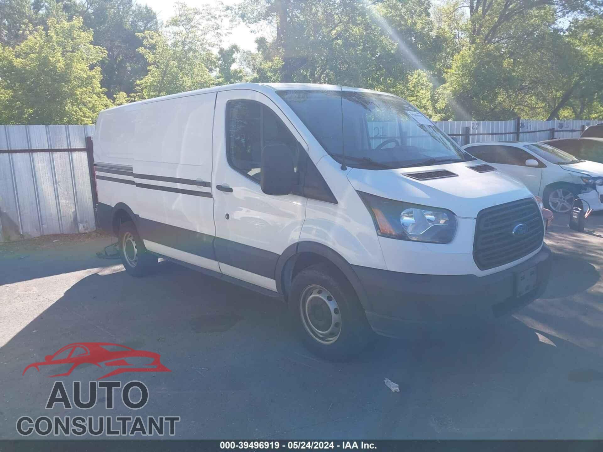 FORD TRANSIT 2017 - 1FTYR1YM5HKA27751