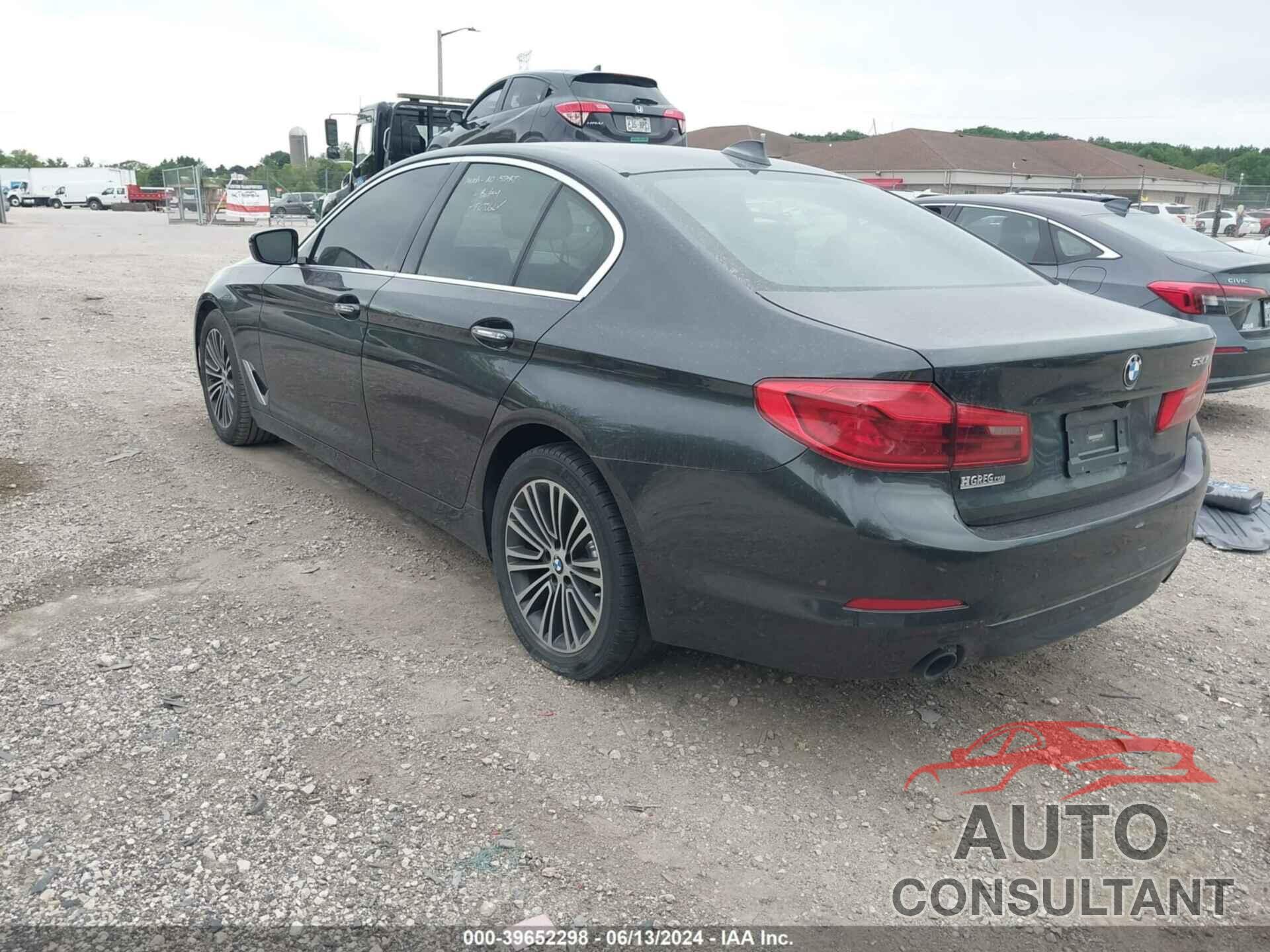 BMW 530I 2018 - WBAJA5C56JWA35811